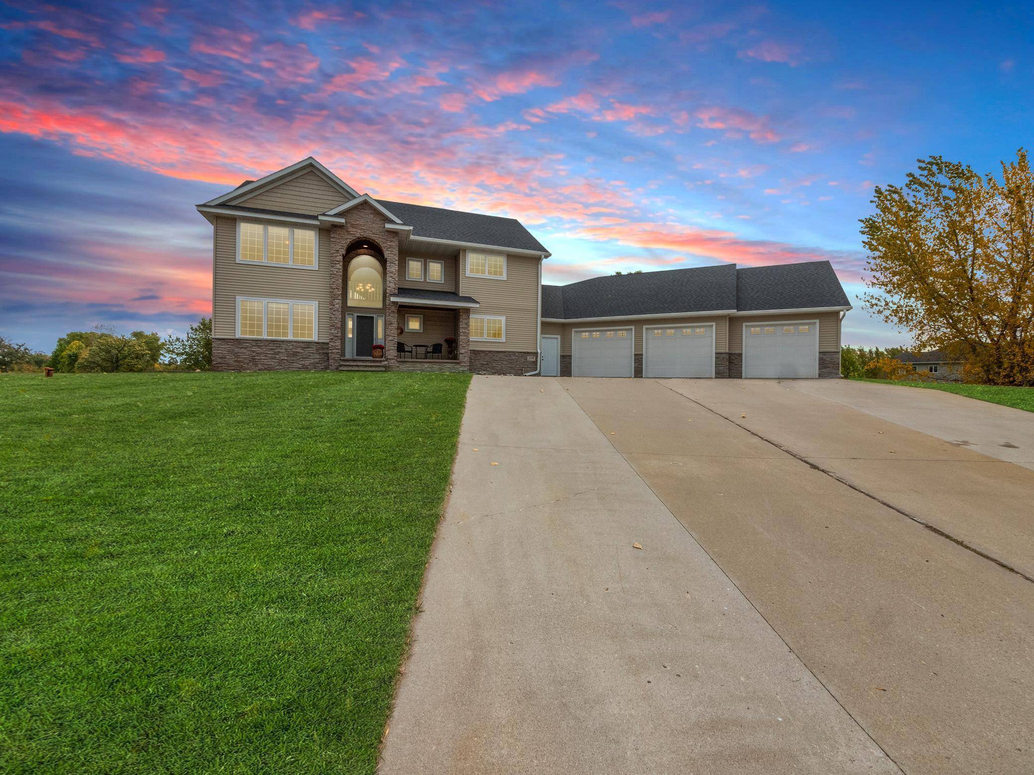 Alexandria, MN 56308,1599 Donway CT NE