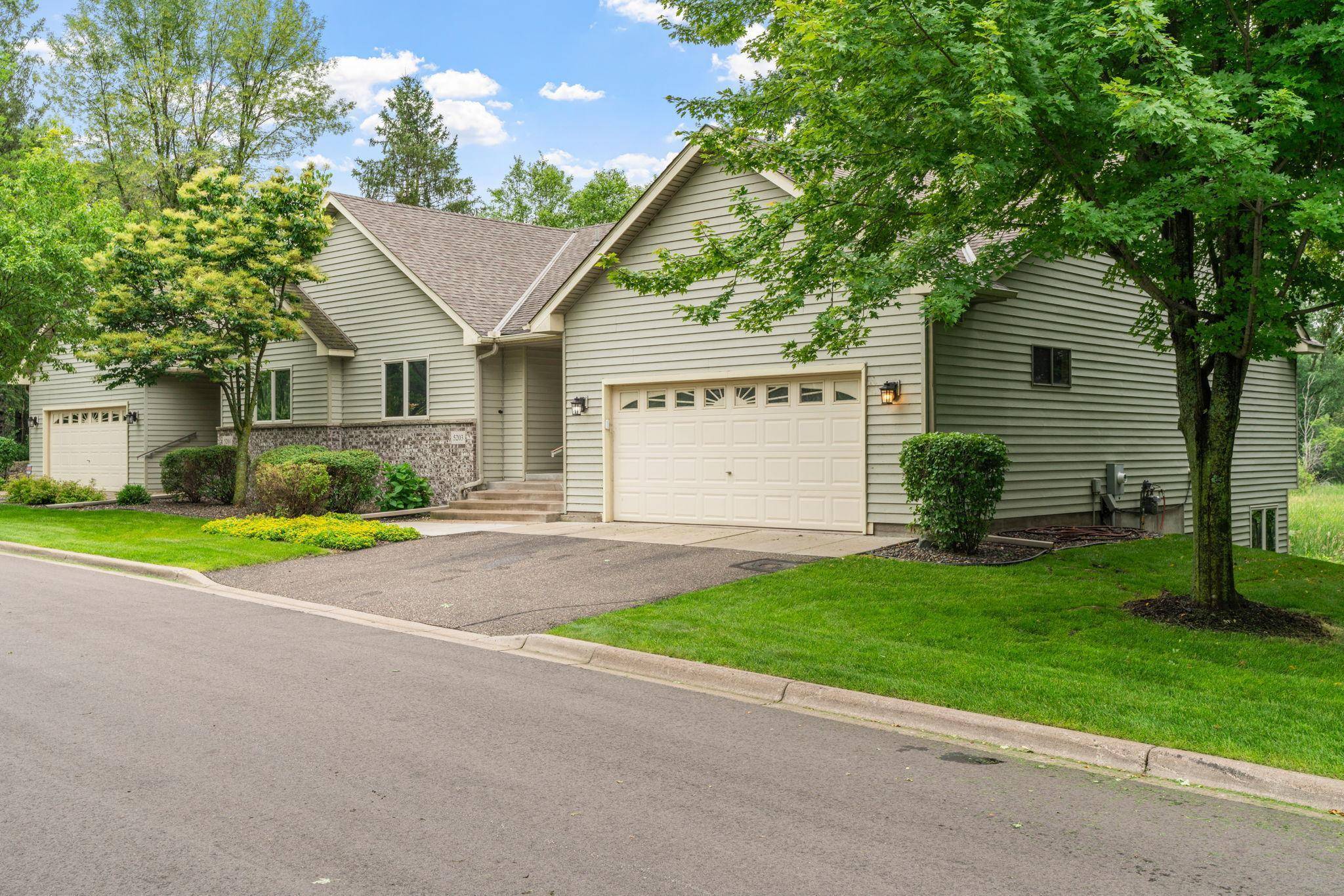 White Bear Lake, MN 55110,5203 Pathways AVE