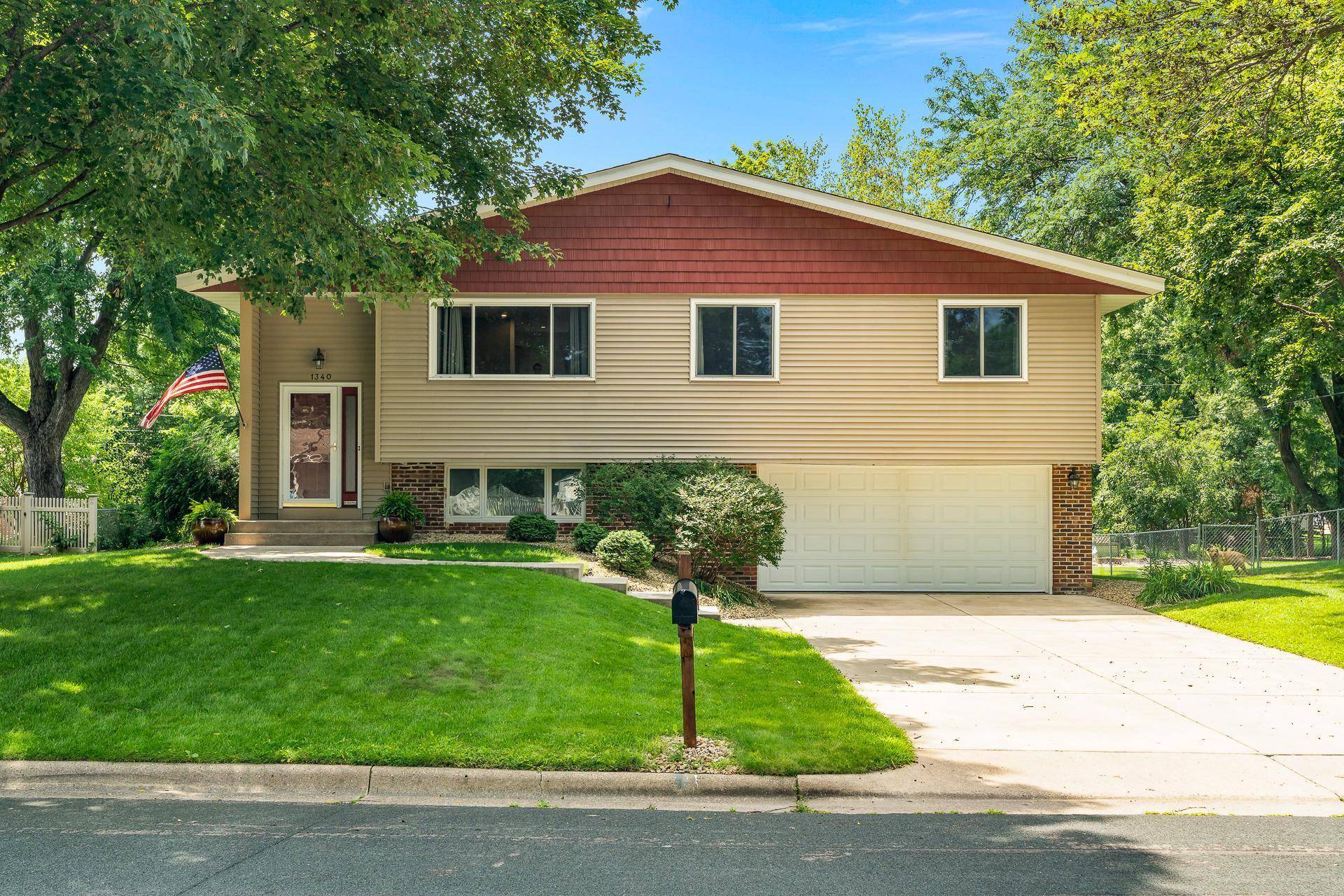 Hastings, MN 55033,1340 Hillside ST