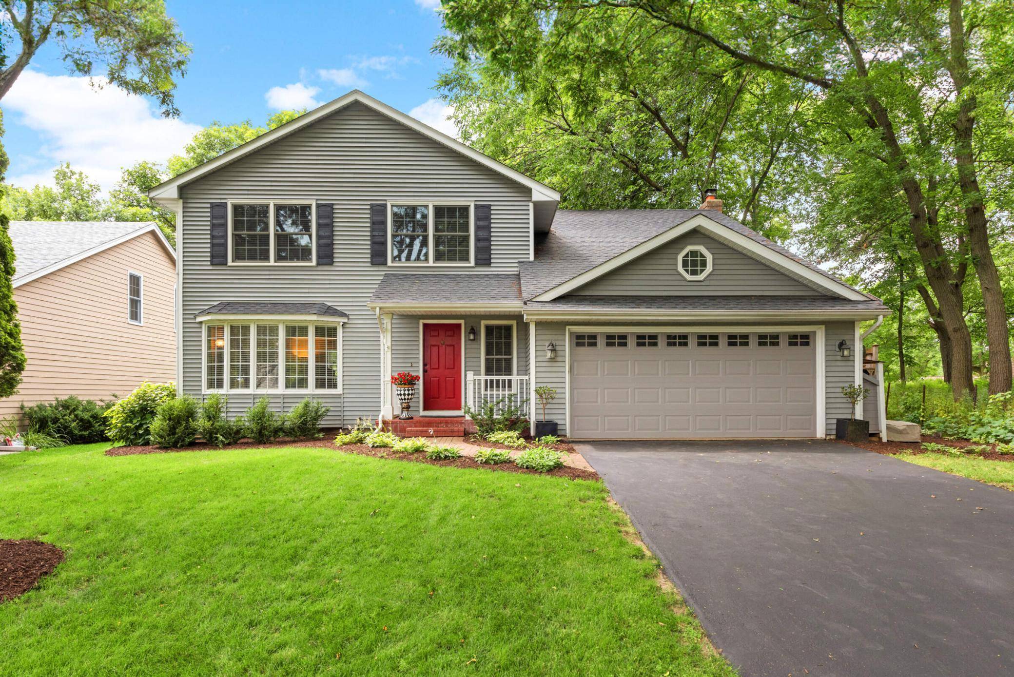 Eden Prairie, MN 55346,16595 S Manor RD