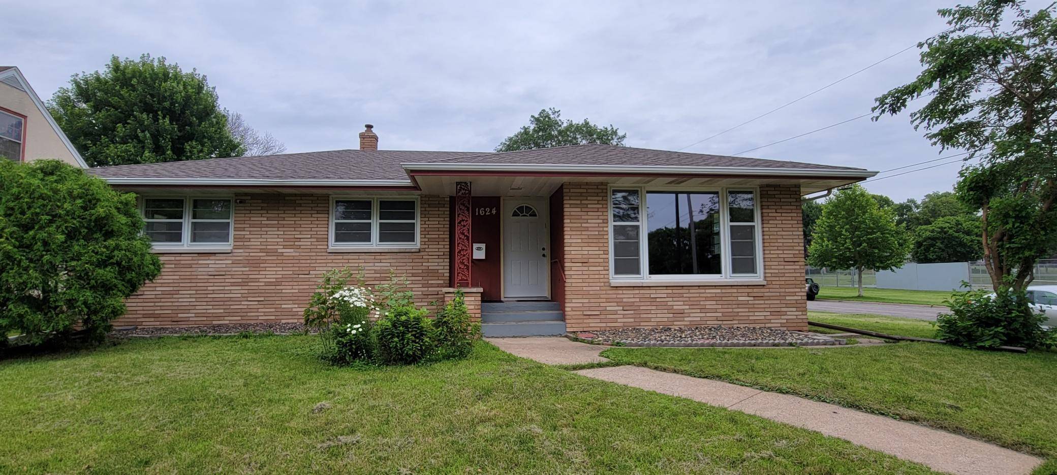 Saint Paul, MN 55119,1624 Luella ST N