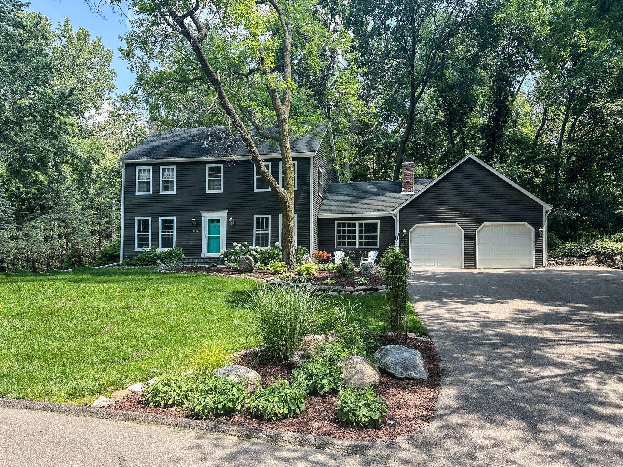 Minnetonka, MN 55345,5957 Wyngate LN