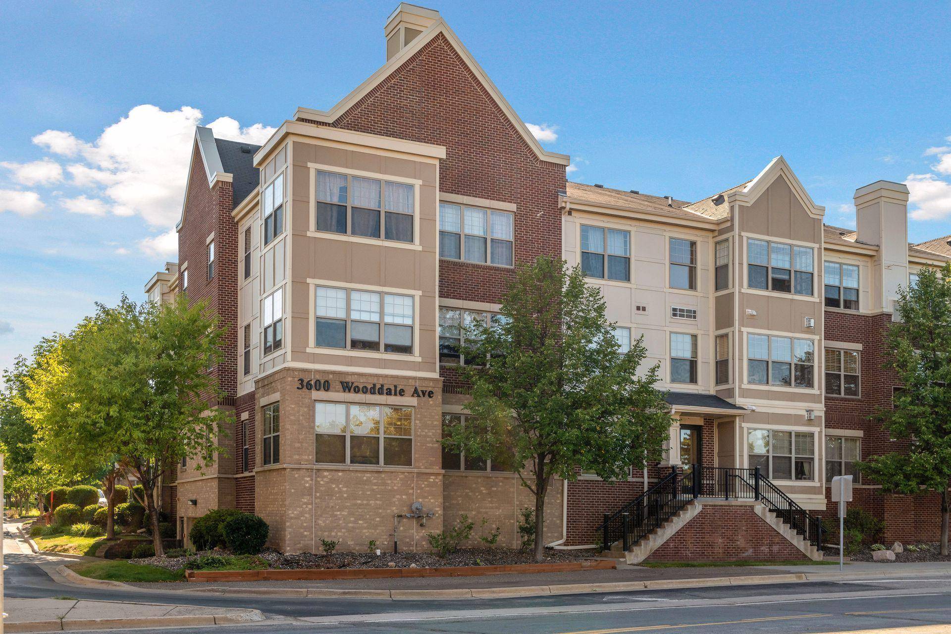 Saint Louis Park, MN 55416,3600 Wooddale AVE S #203