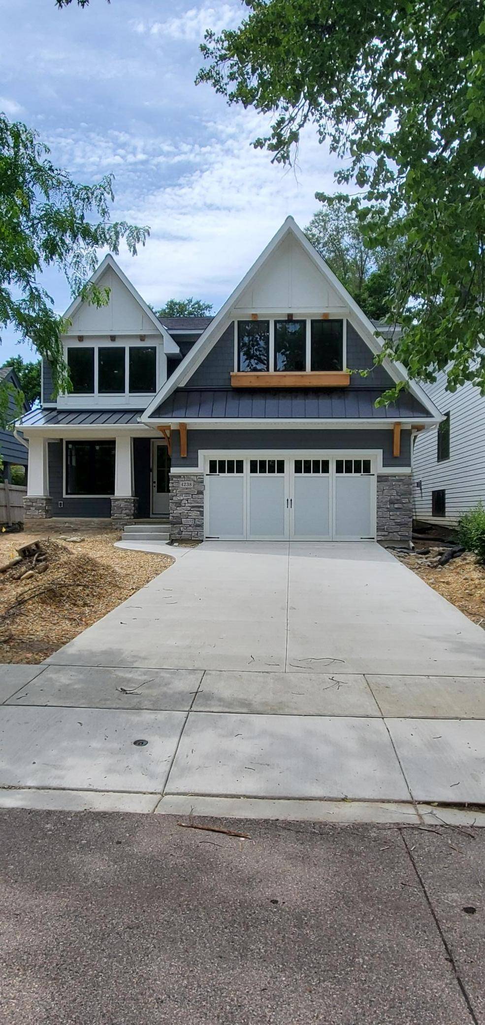 Edina, MN 55416,4238 Scott TER