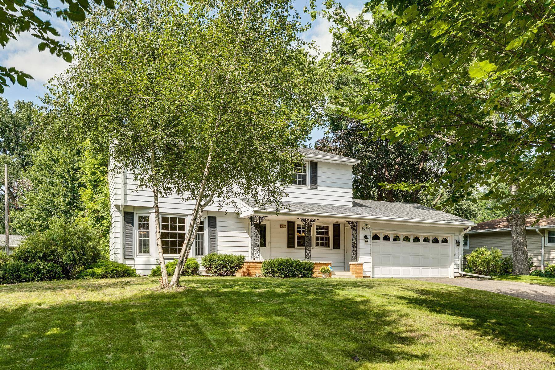 Roseville, MN 55113,1654 Millwood AVE
