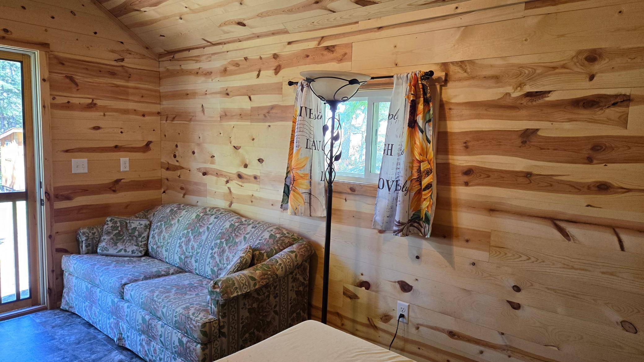 Orr, MN 55771,10894 Bessette RD