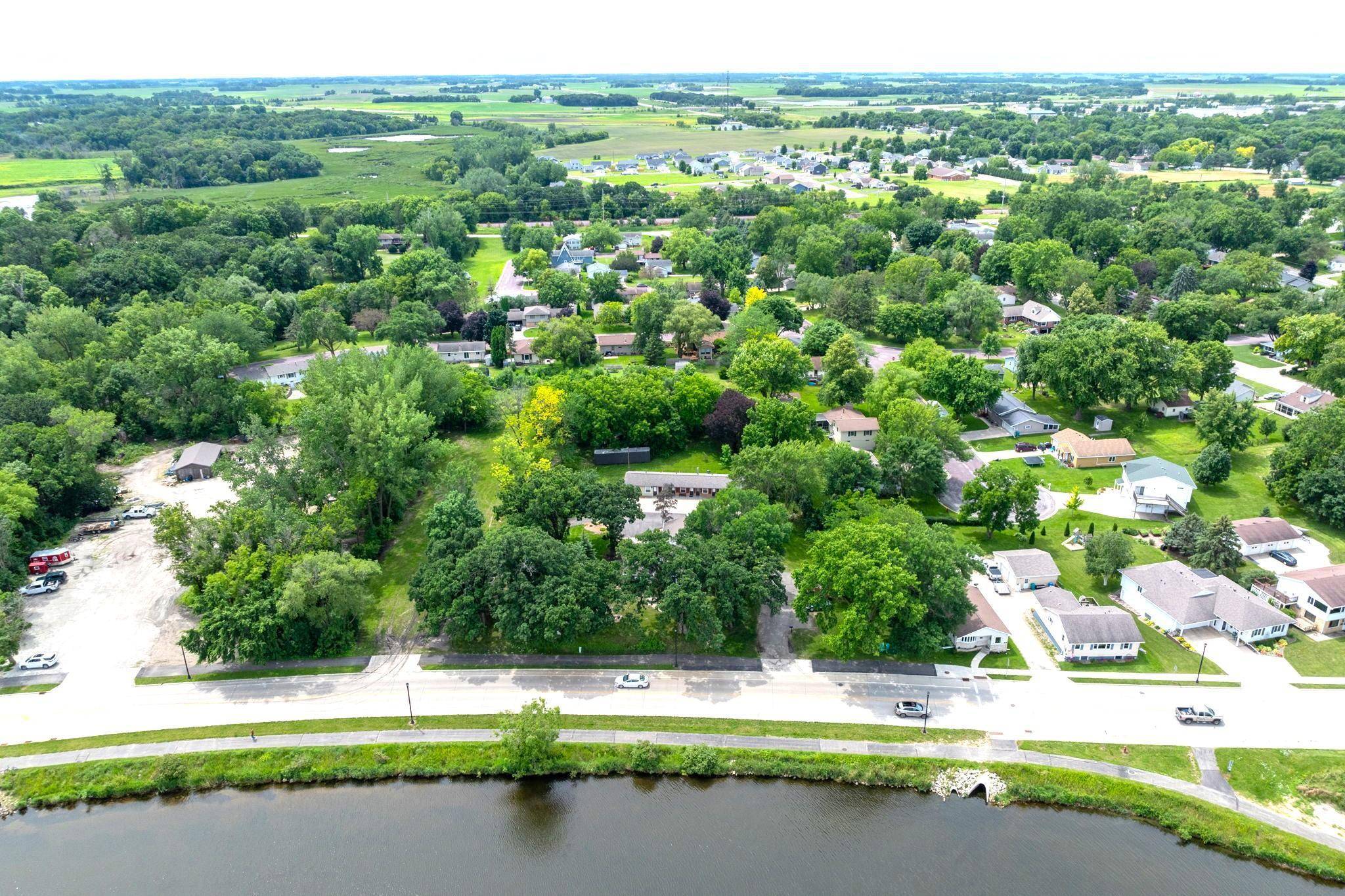 Waseca, MN 56093,1208 Elm AVE E