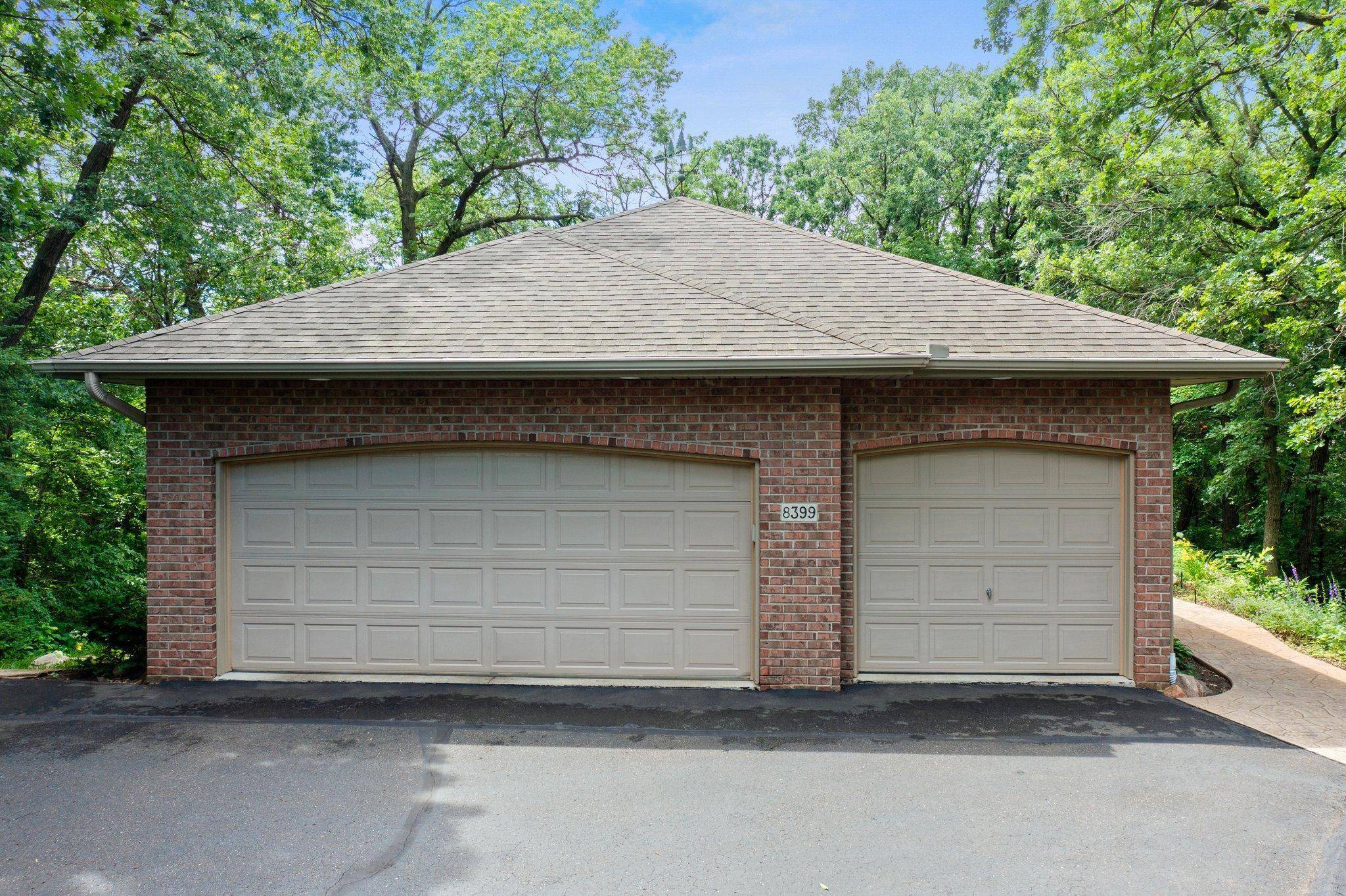 Inver Grove Heights, MN 55076,8399 Claymore CT