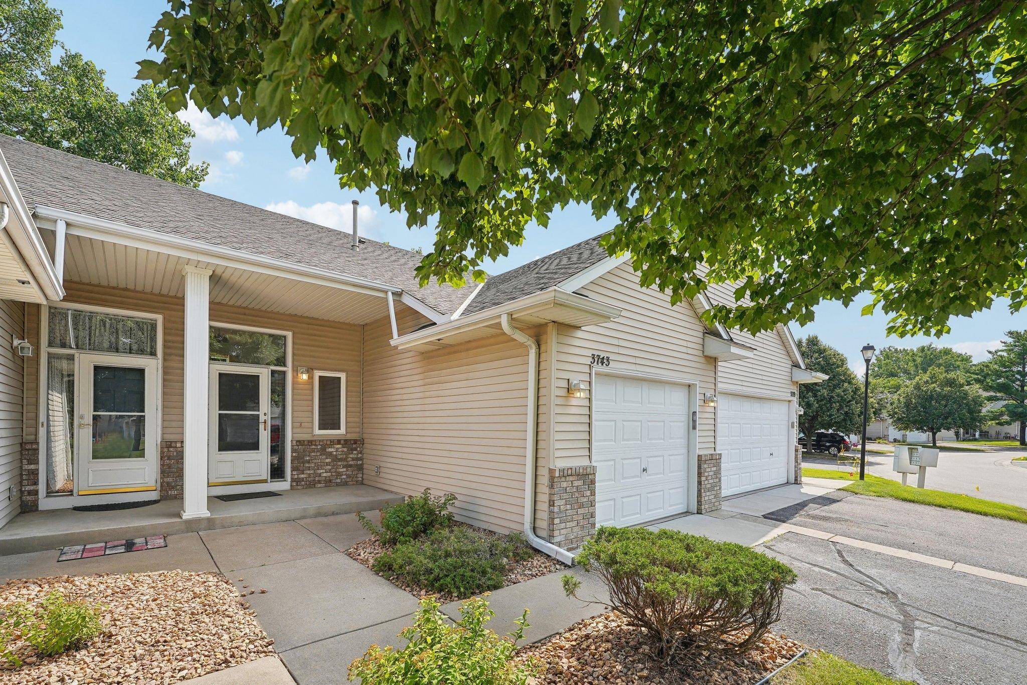 Coon Rapids, MN 55448,3743 131st LN NW