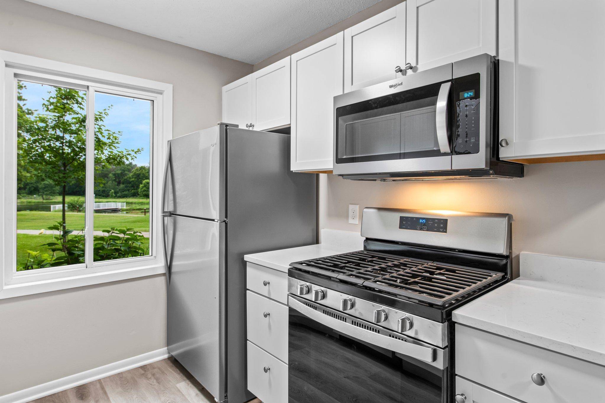 Plymouth, MN 55442,10720 Rockford RD #115