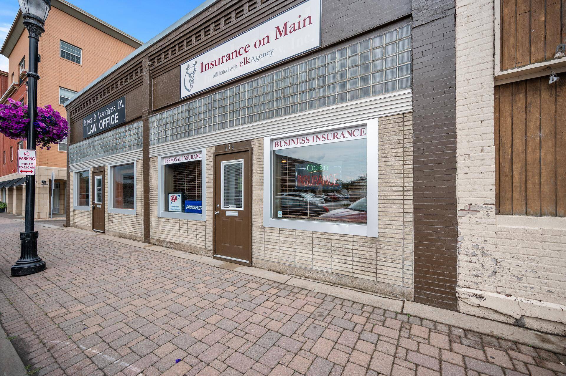 Elk River, MN 55330,647 Main ST NW