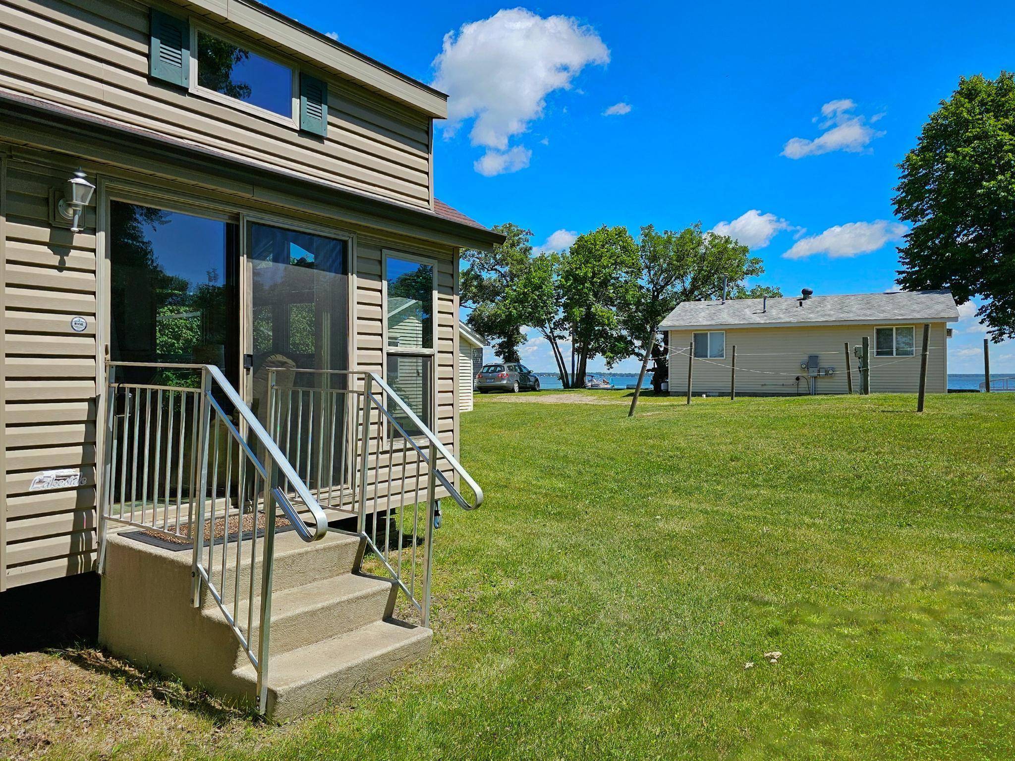 Ottertail, MN 56571,35338 Rush Lake Loop #18