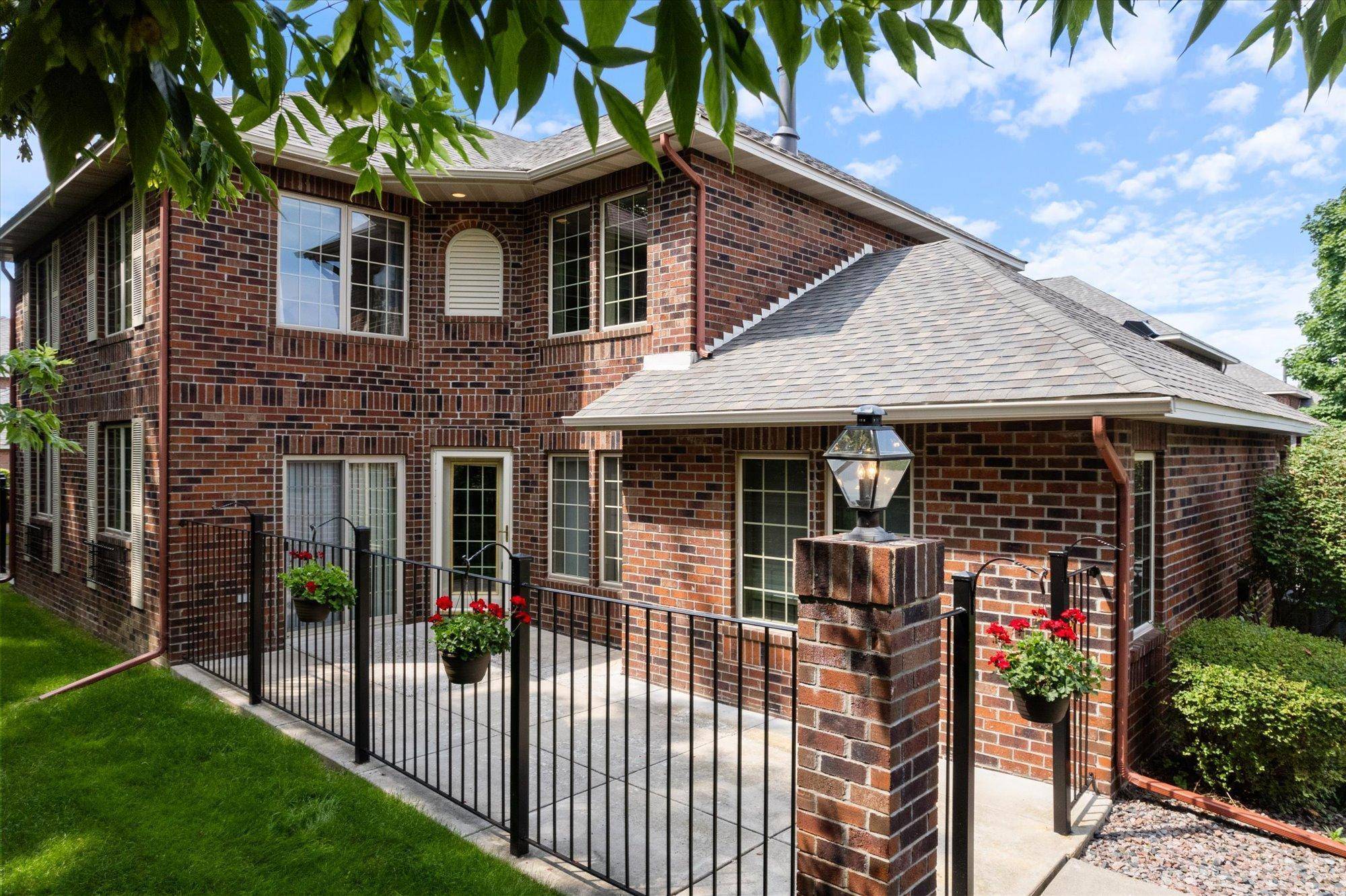 Hudson, WI 54016,1710 Hunter Hill RD