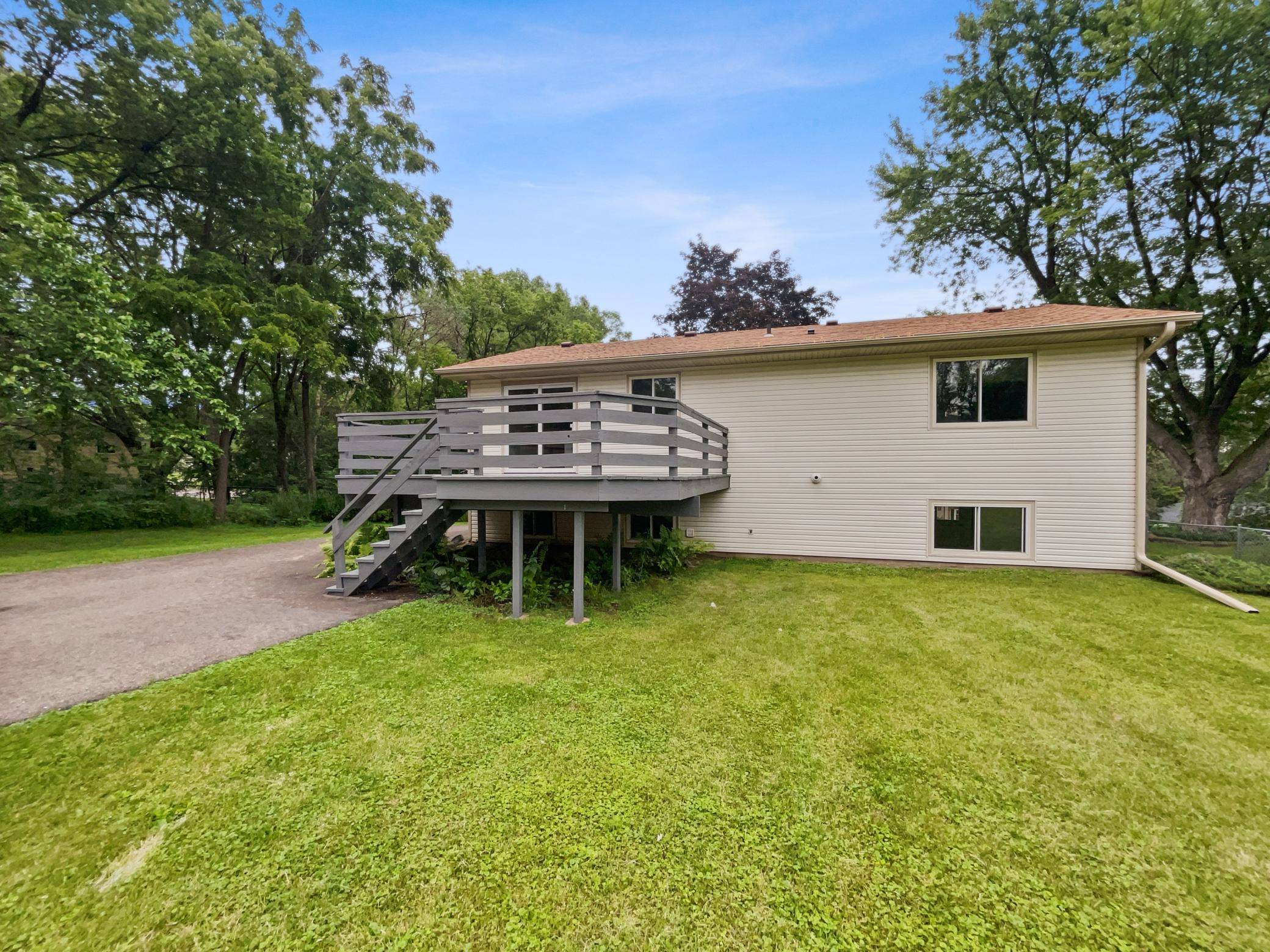 Little Canada, MN 55117,2573 Stark ST