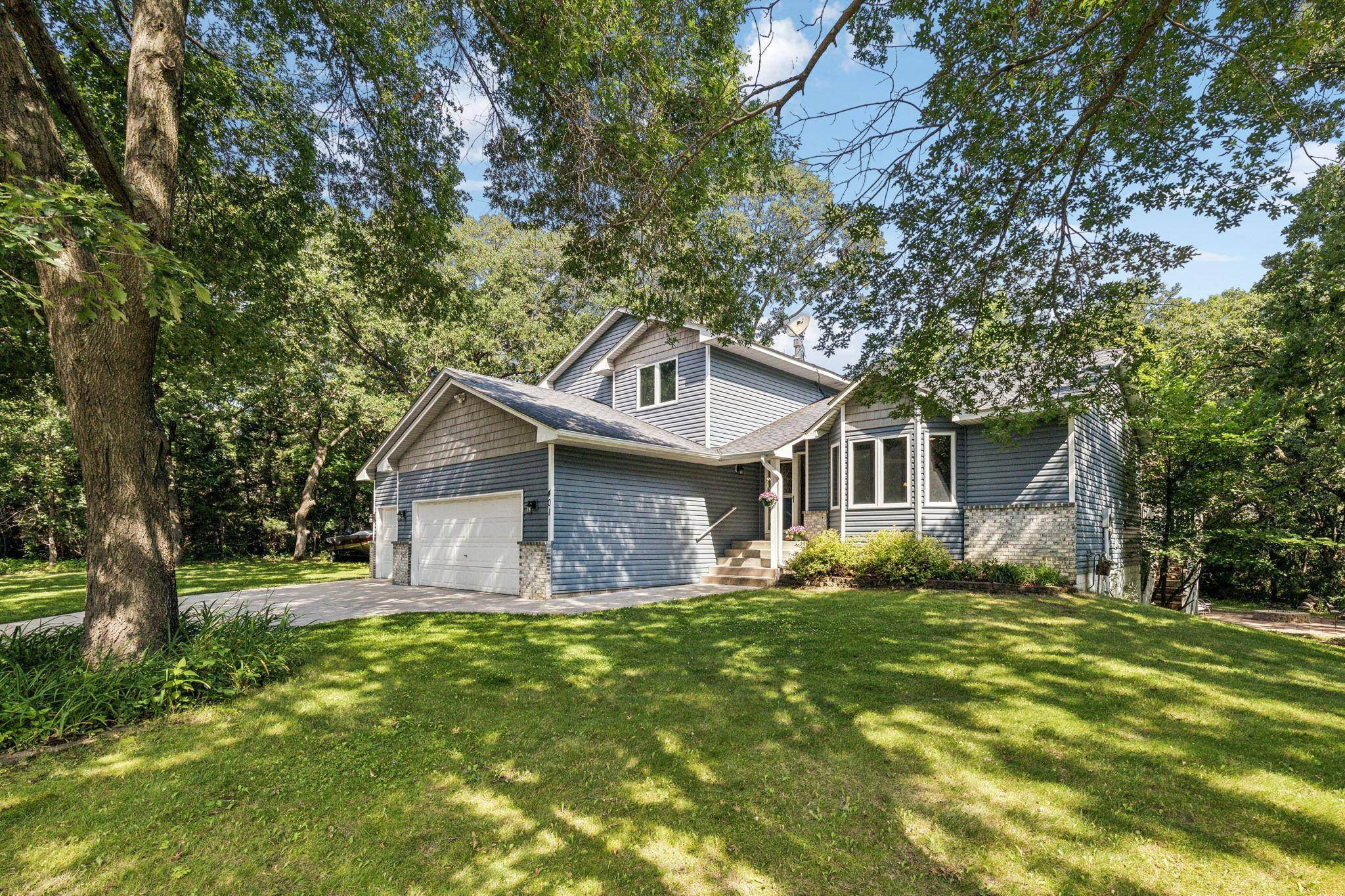 Ham Lake, MN 55304,401 148th LN NE