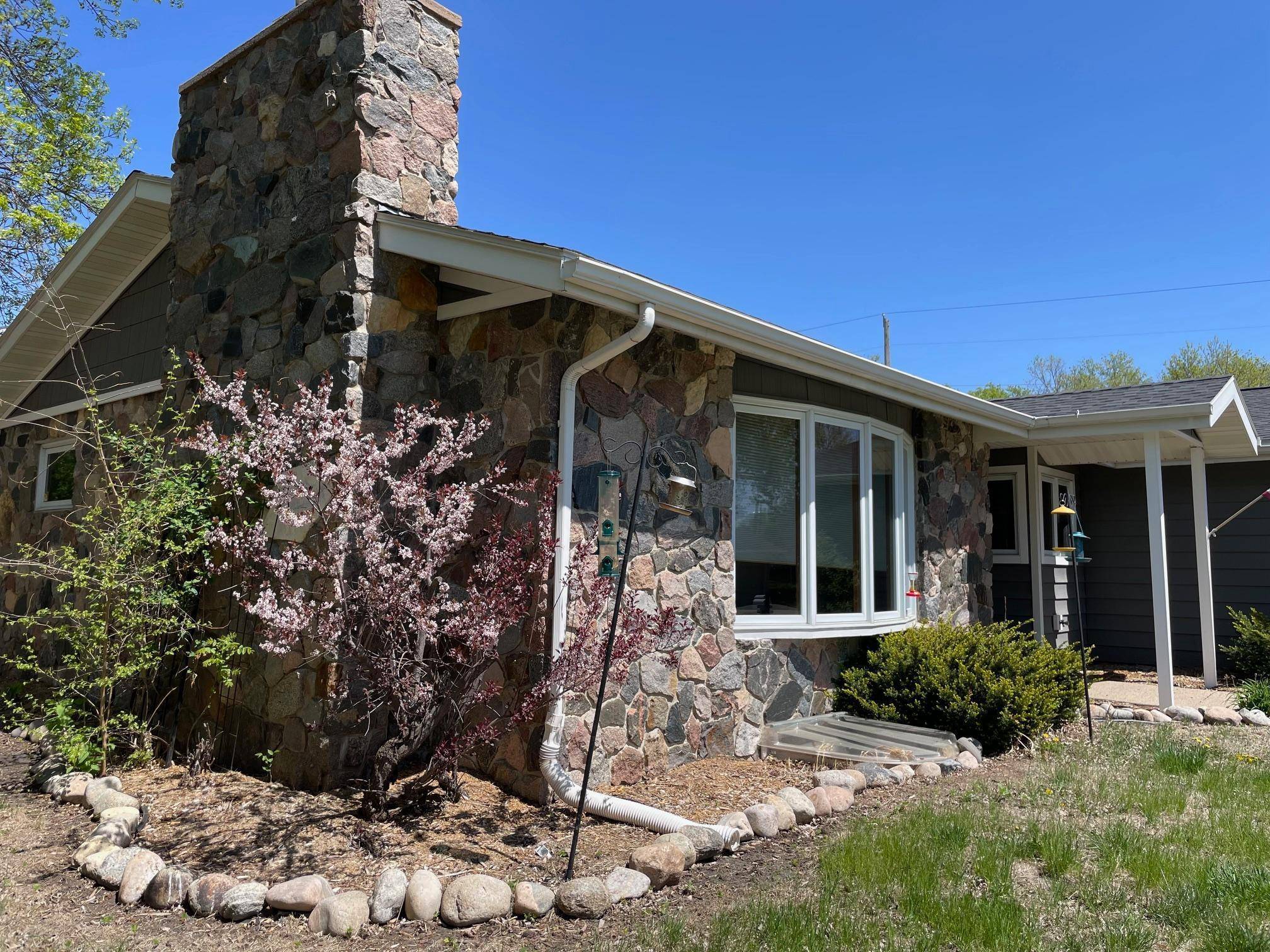 Granite Falls, MN 56241,675 10th ST