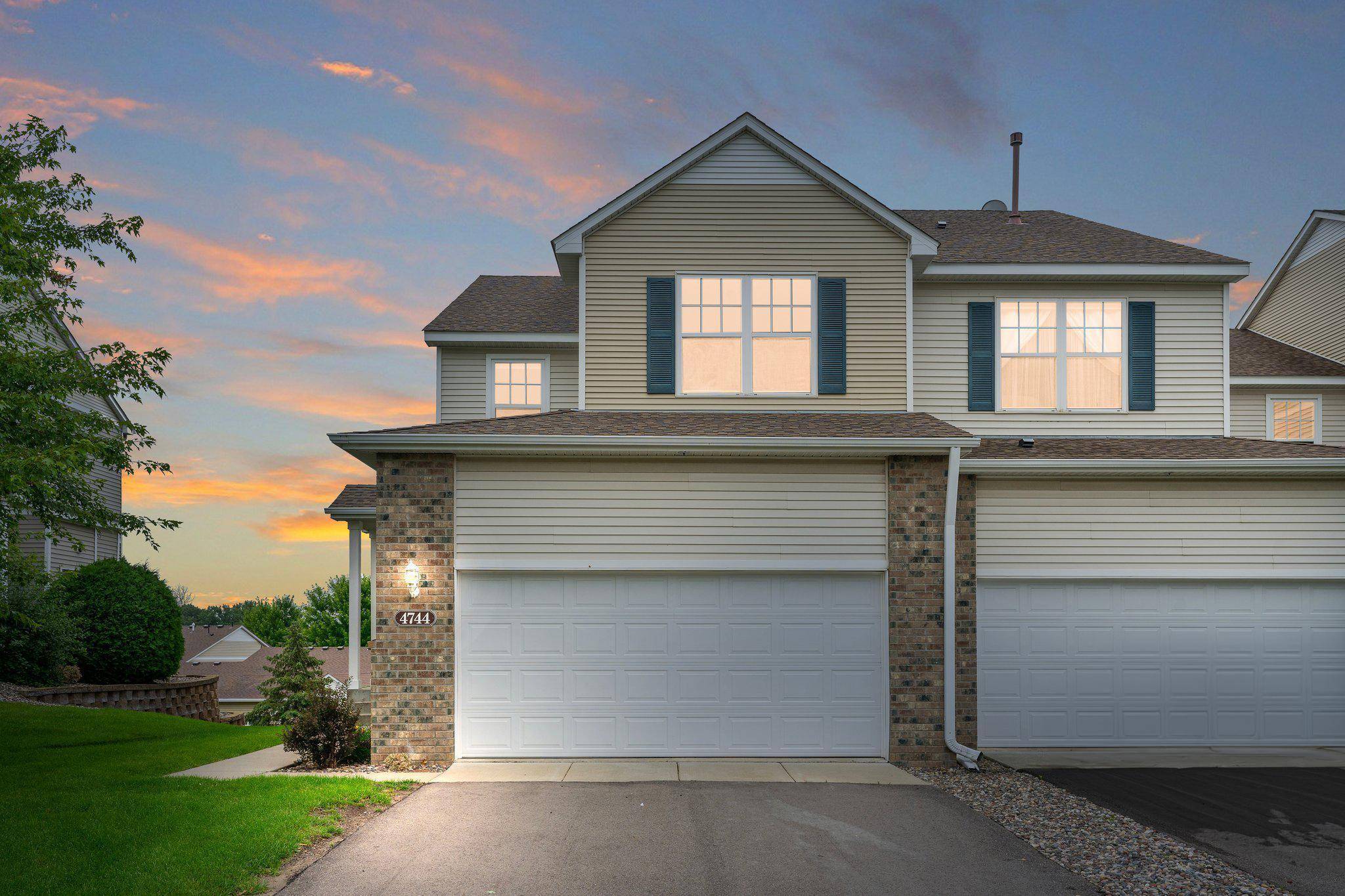 Inver Grove Heights, MN 55076,4744 Blaylock WAY