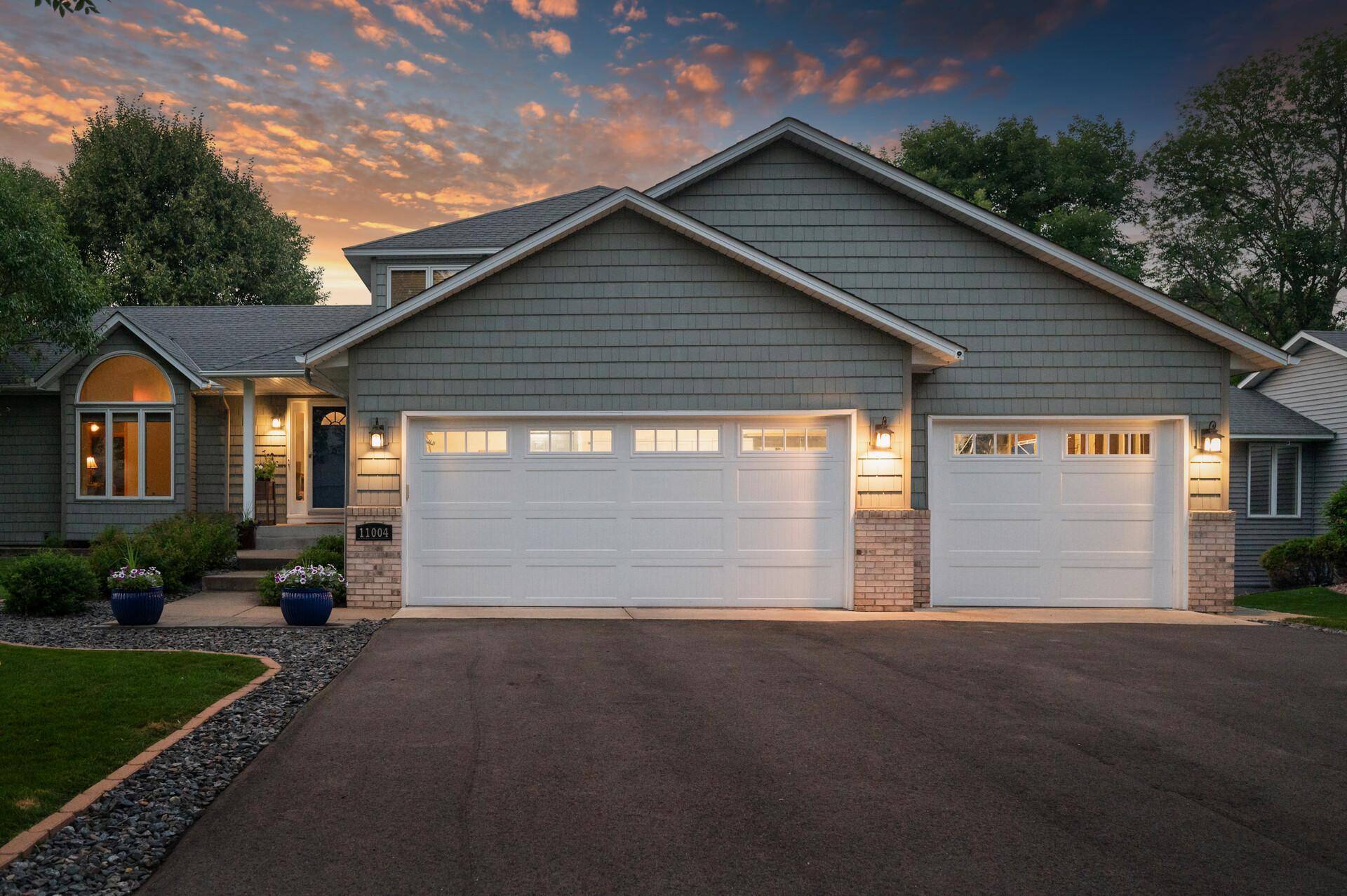 Maple Grove, MN 55369,11004 69th PL N
