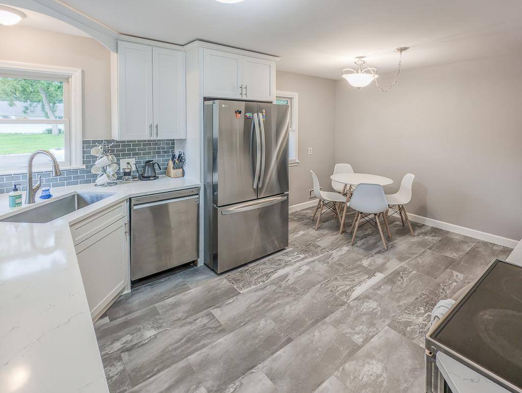 Richfield, MN 55423,7621 Thomas AVE S