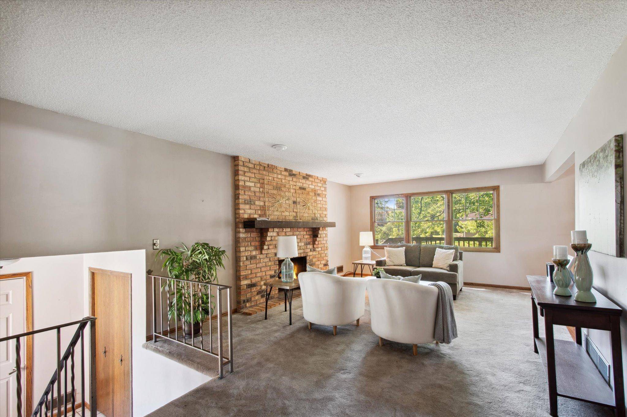 Mounds View, MN 55112,2634 Clearview AVE