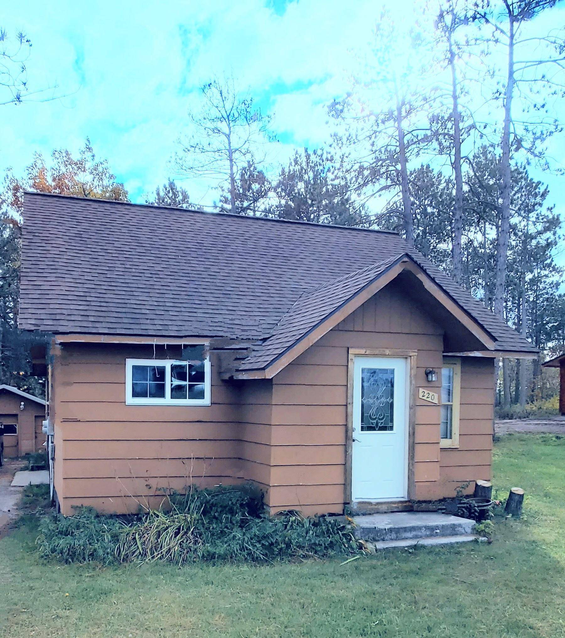 Bagley, MN 56621,220 7th ST NE