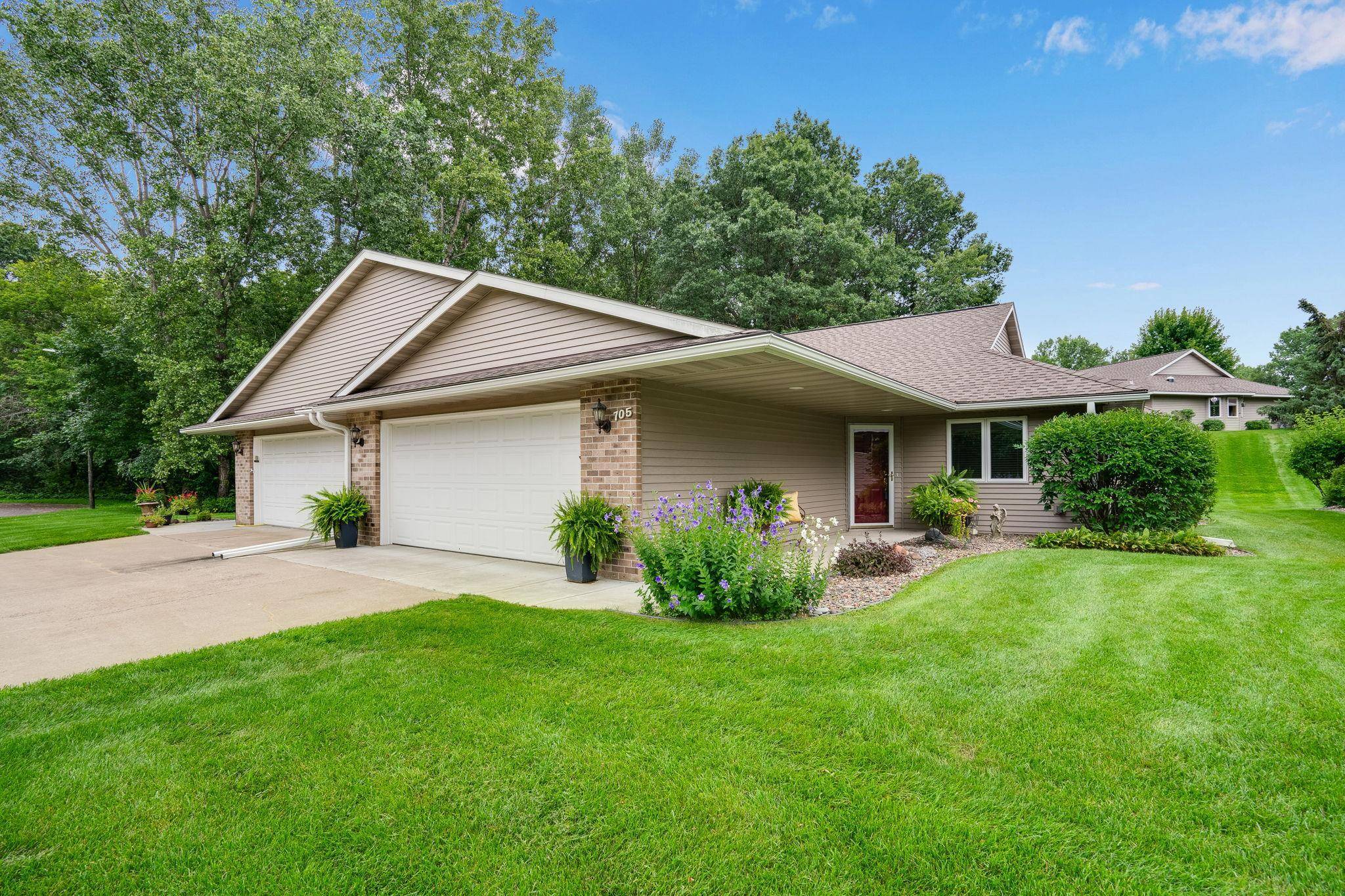 Stillwater, MN 55082,705 Shelton DR