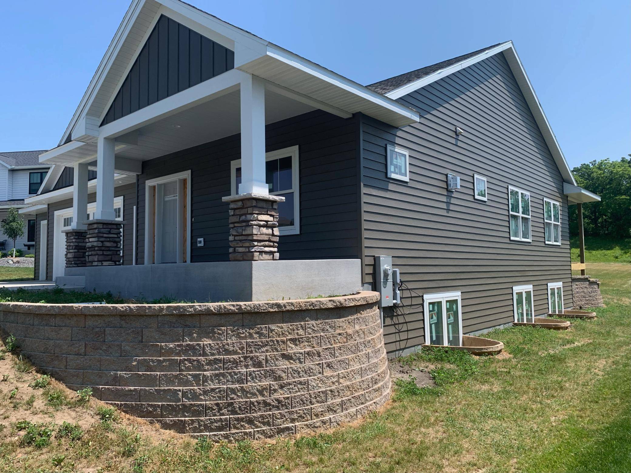 Saint Charles, MN 55972,321 Sweetwater CT