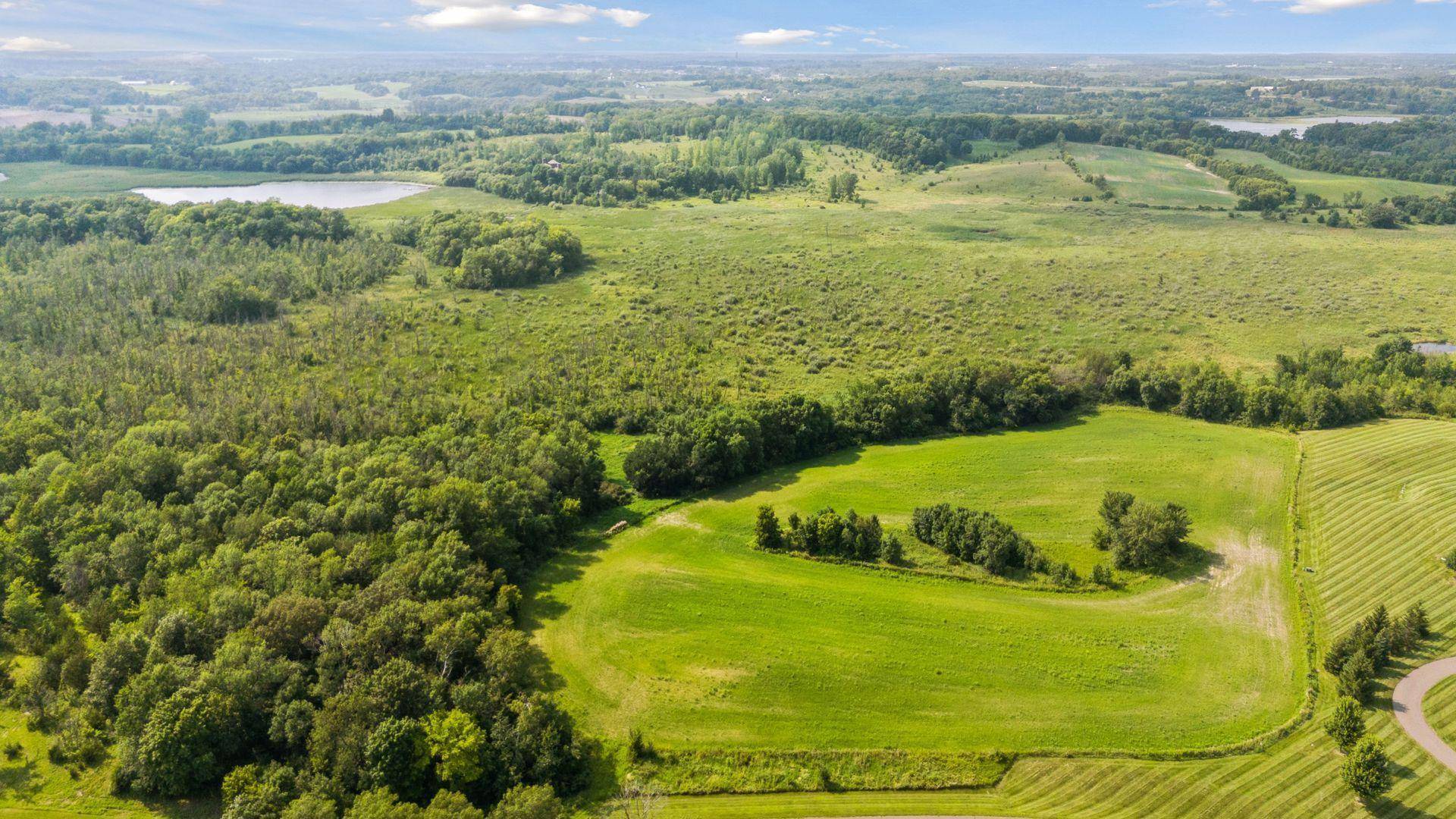 Medina, MN 55340,3425 Leawood DR
