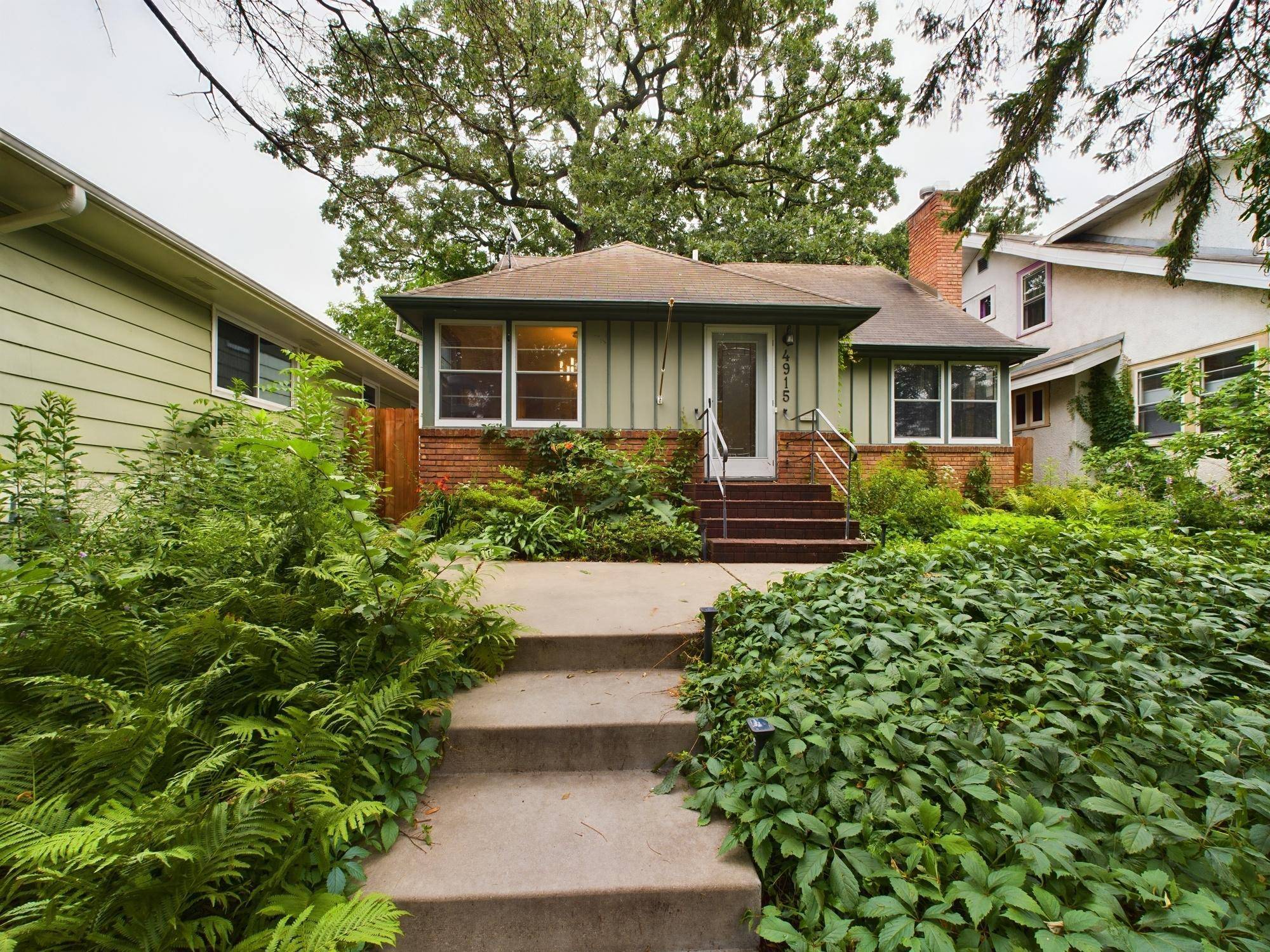 Minneapolis, MN 55417,4915 Columbus AVE