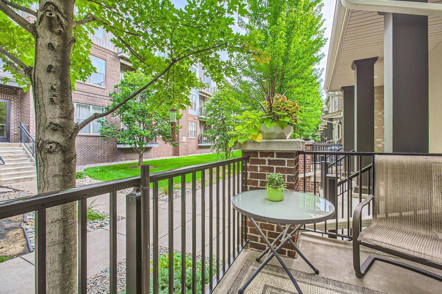 Saint Louis Park, MN 55416,3700 Wooddale AVE S #12