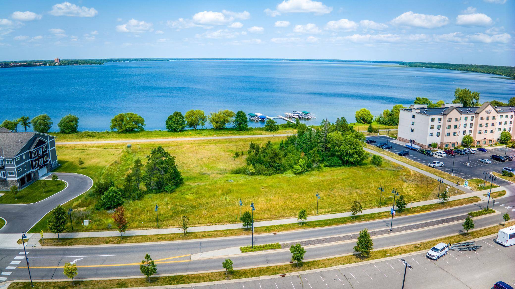 Bemidji, MN 56601,TBD Lake Shore DR NE #105