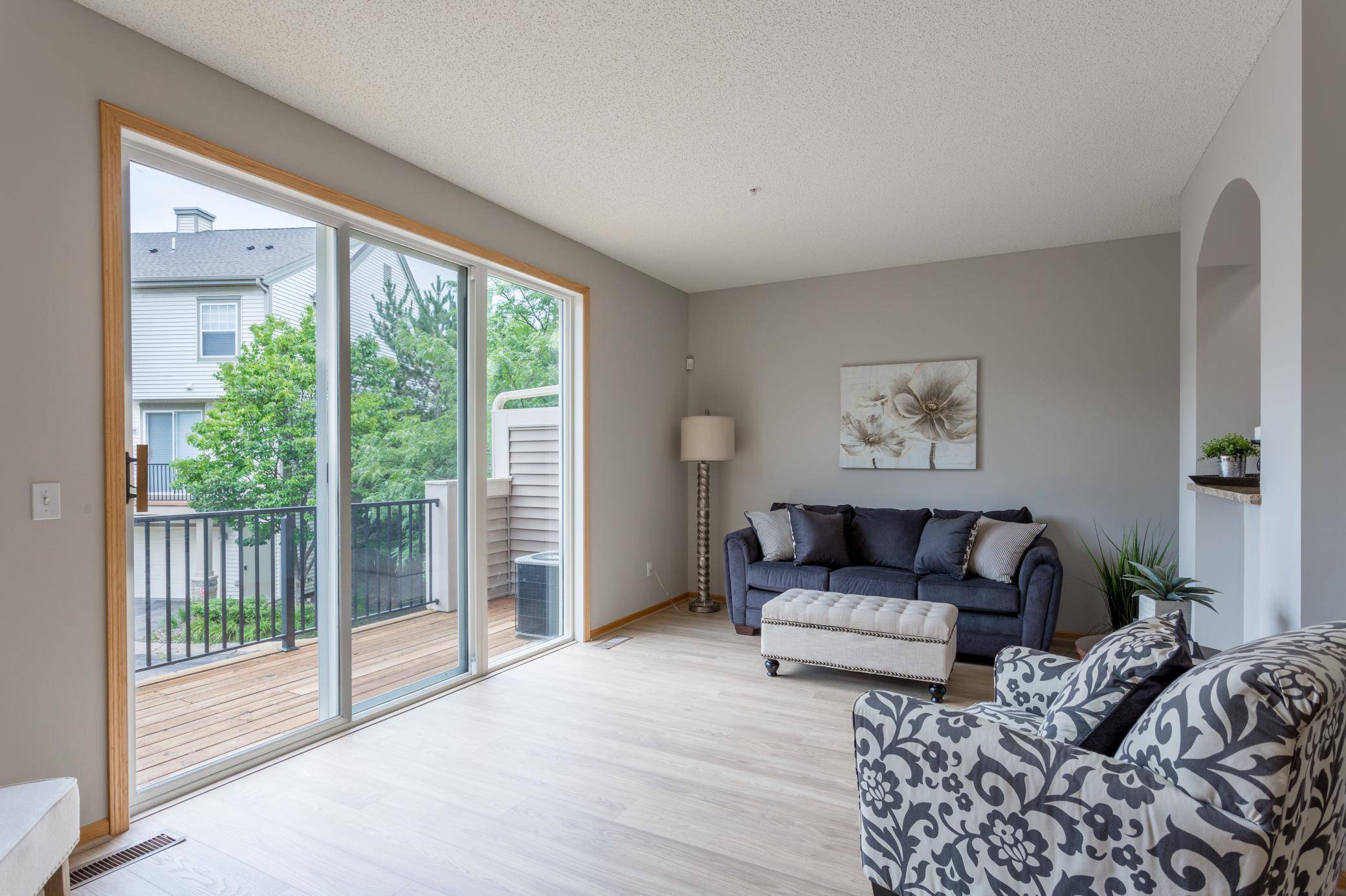 Eden Prairie, MN 55344,8361 Labont WAY