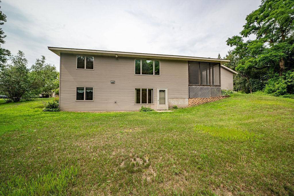 River Falls, WI 54022,W9866 795th AVE