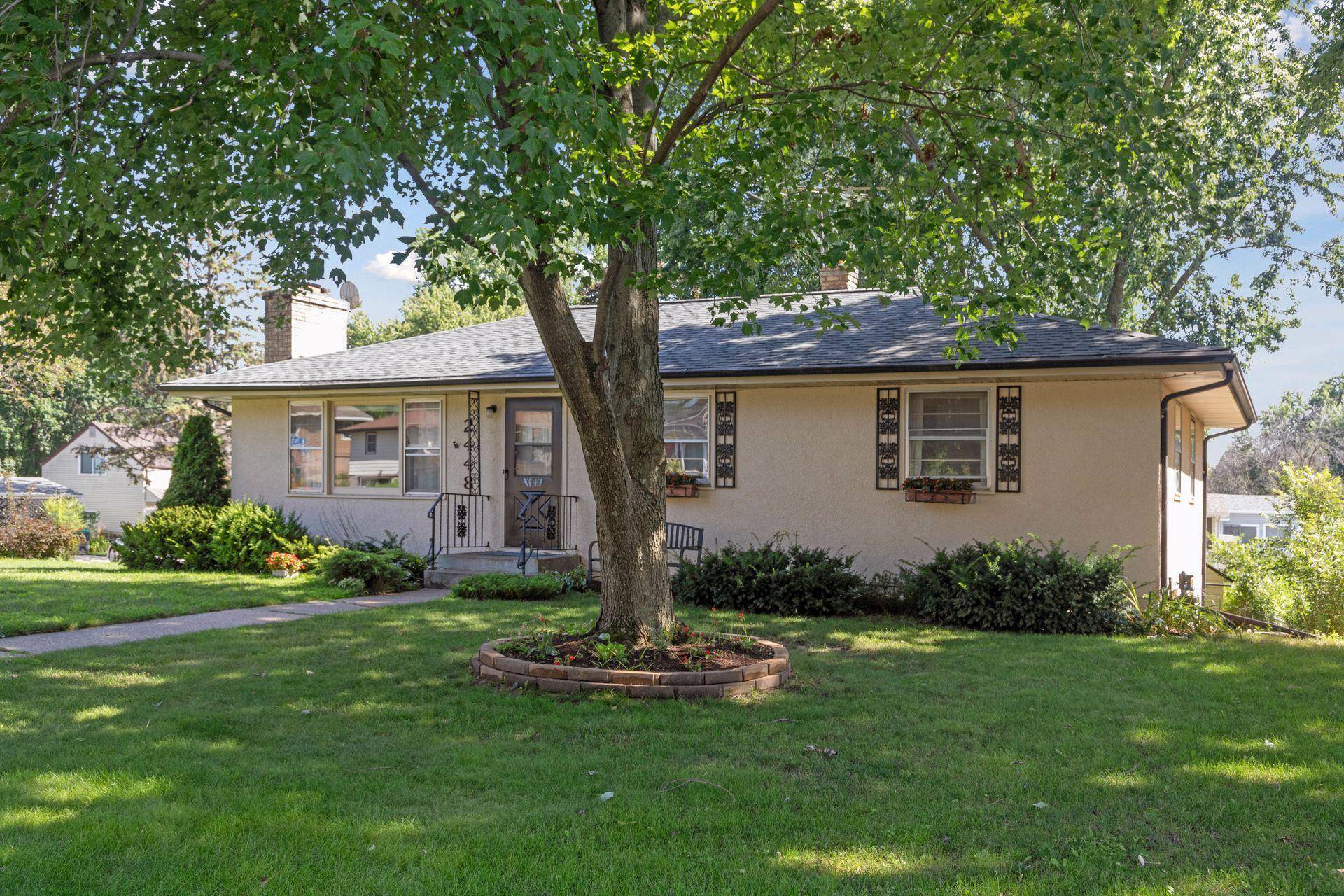 North Saint Paul, MN 55109,2448 Indian WAY