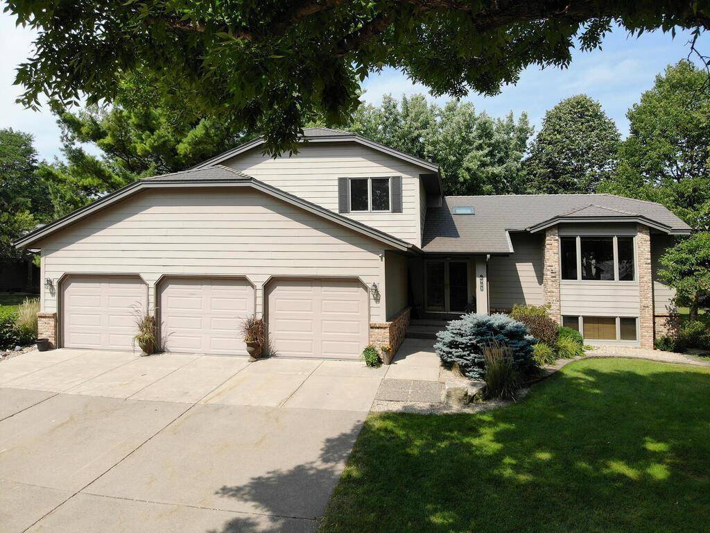 Eden Prairie, MN 55346,6908 Sand Ridge RD