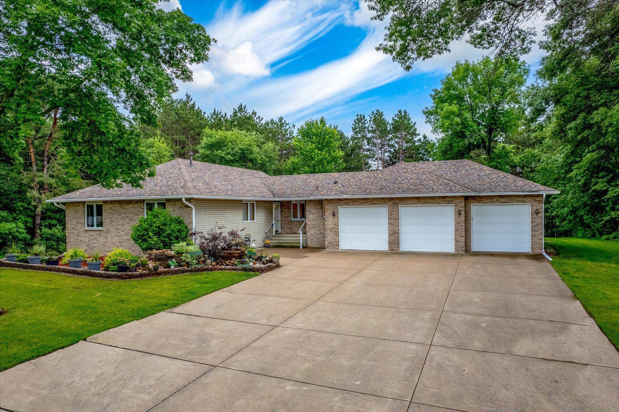 Cambridge, MN 55008,1131 24th AVE SW