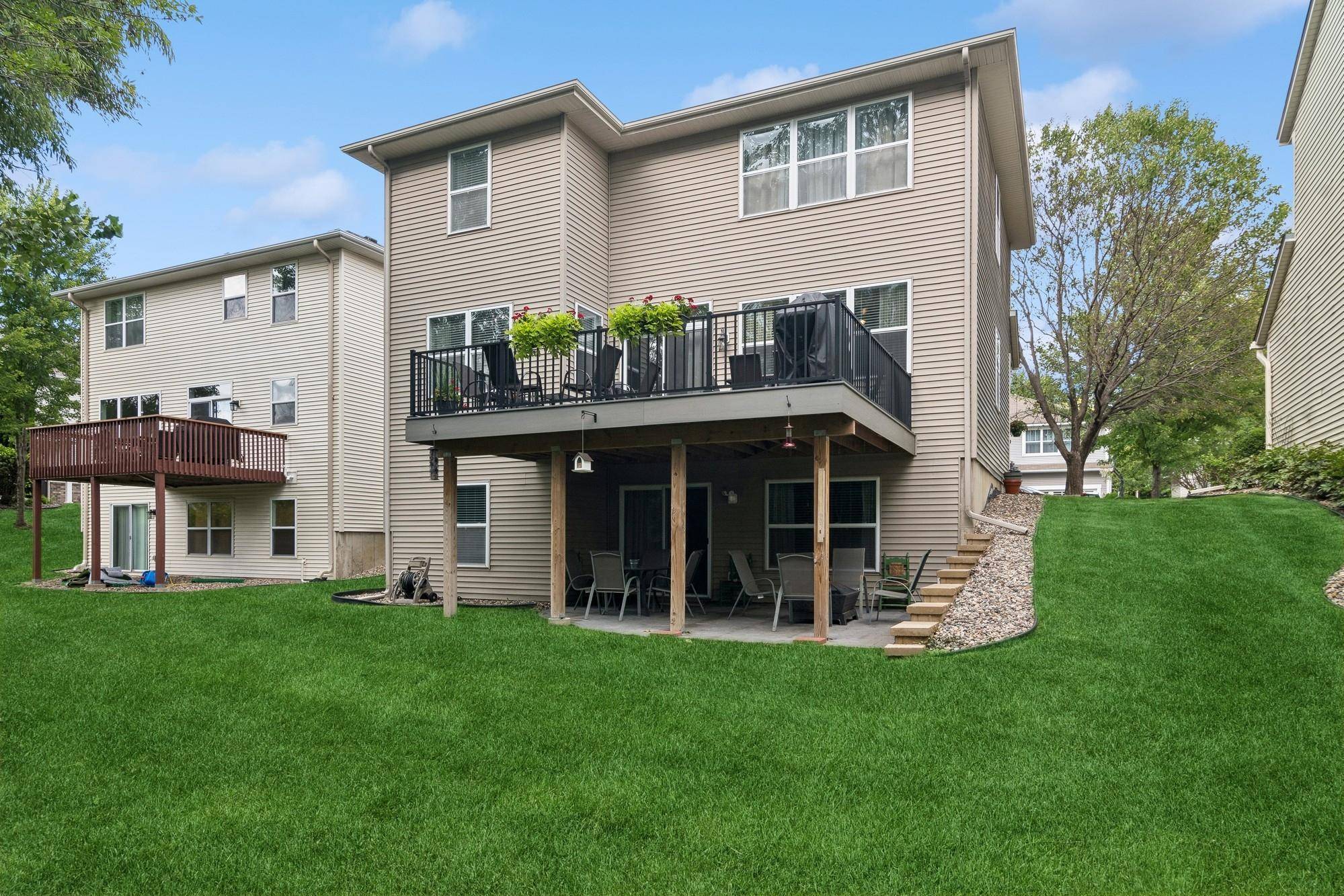 Chaska, MN 55318,835 Newberry LN