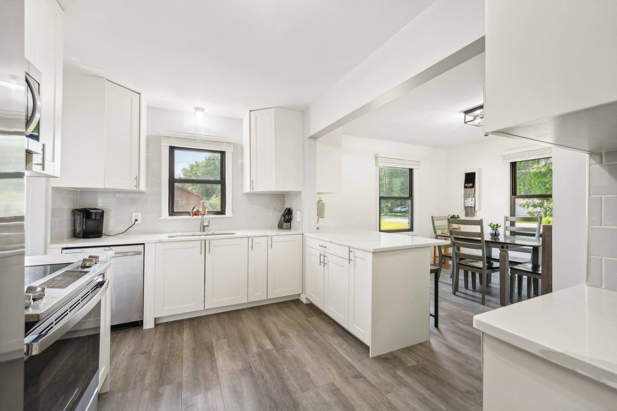 Maple Plain, MN 55359,1460 Halgren RD