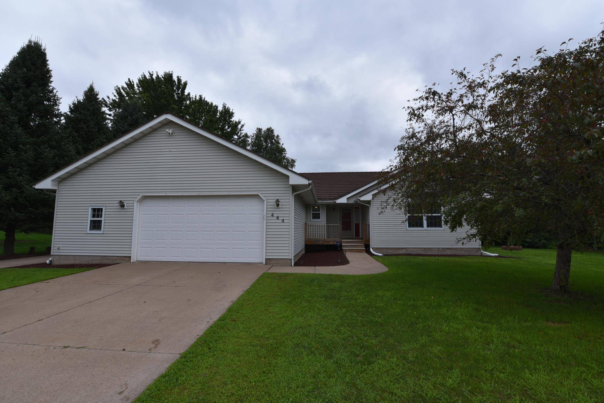 Fall Creek, WI 54742,444 W Oak LN