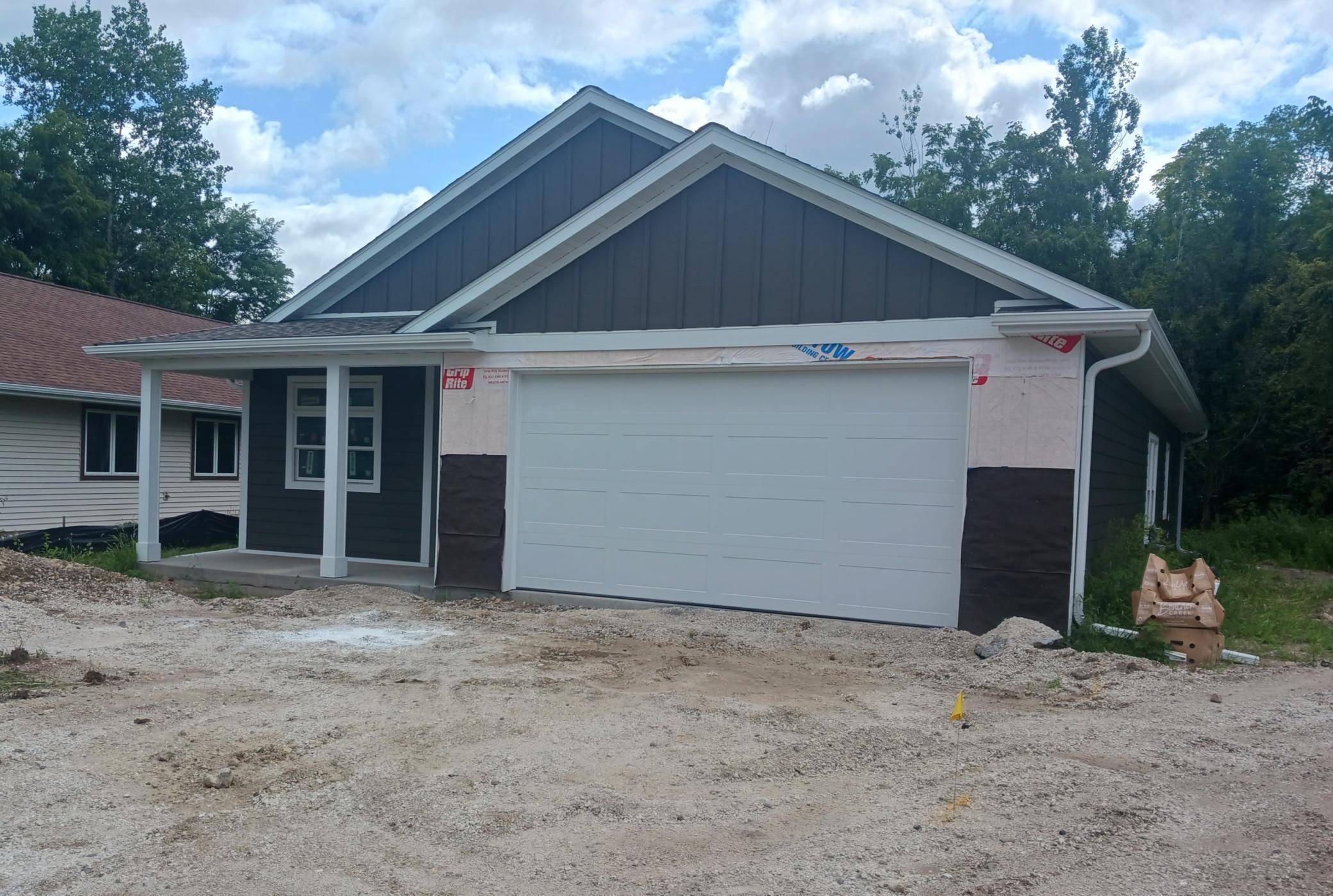 Lake City, MN 55041,1033 Harvest WAY