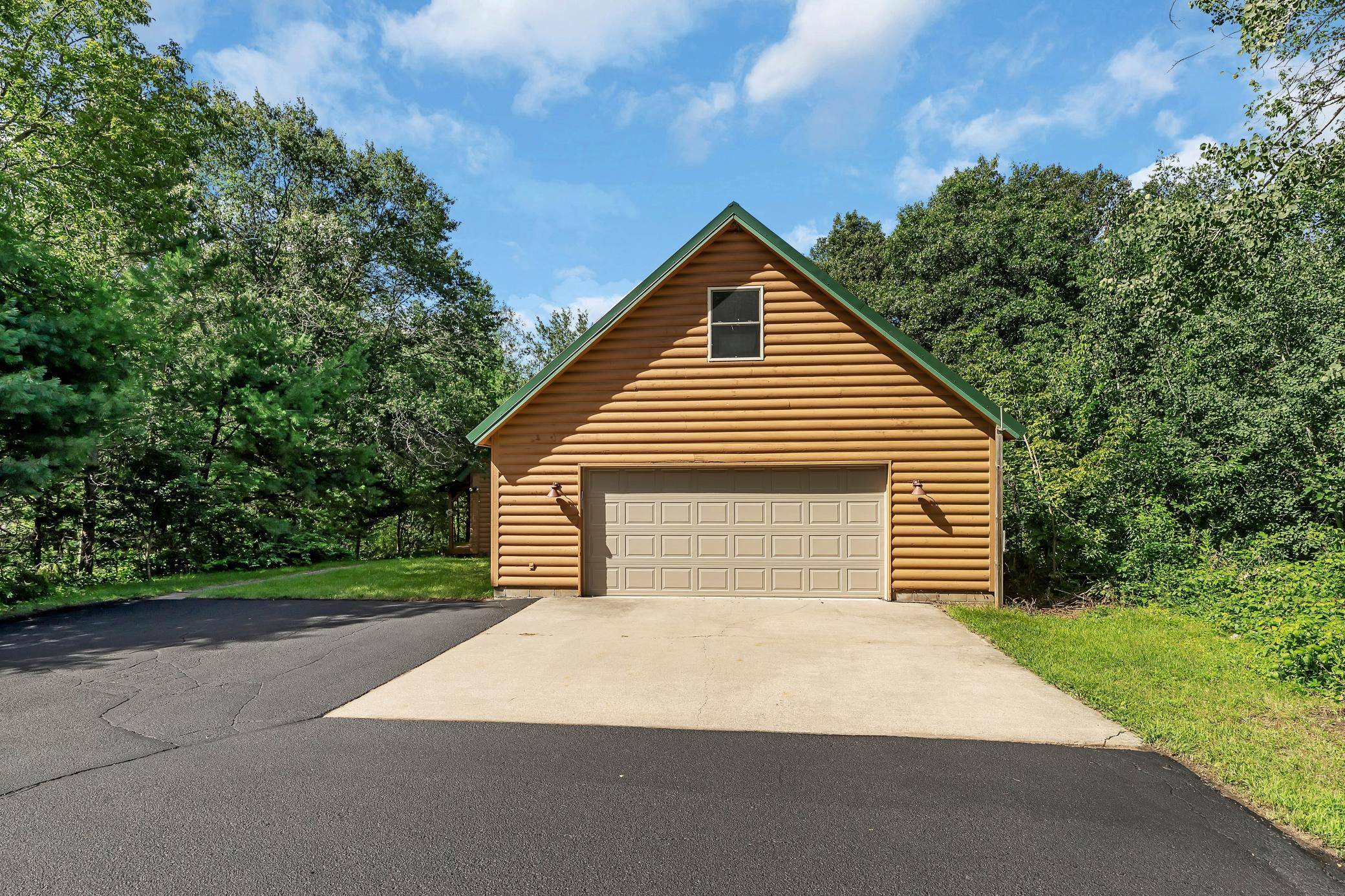 Foley, MN 56329,10421 Raven CT