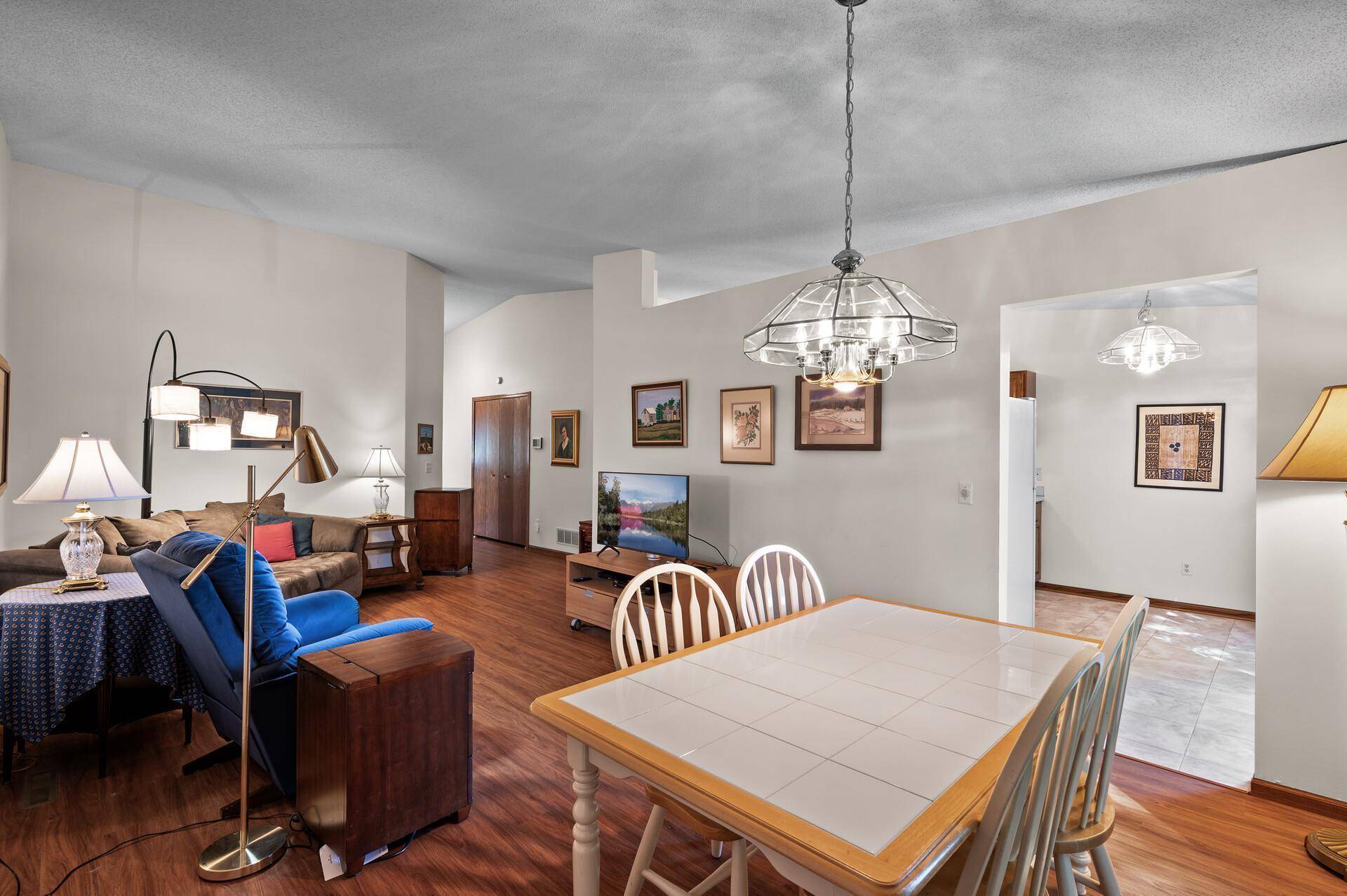Plymouth, MN 55441,3580 Zinnia LN N