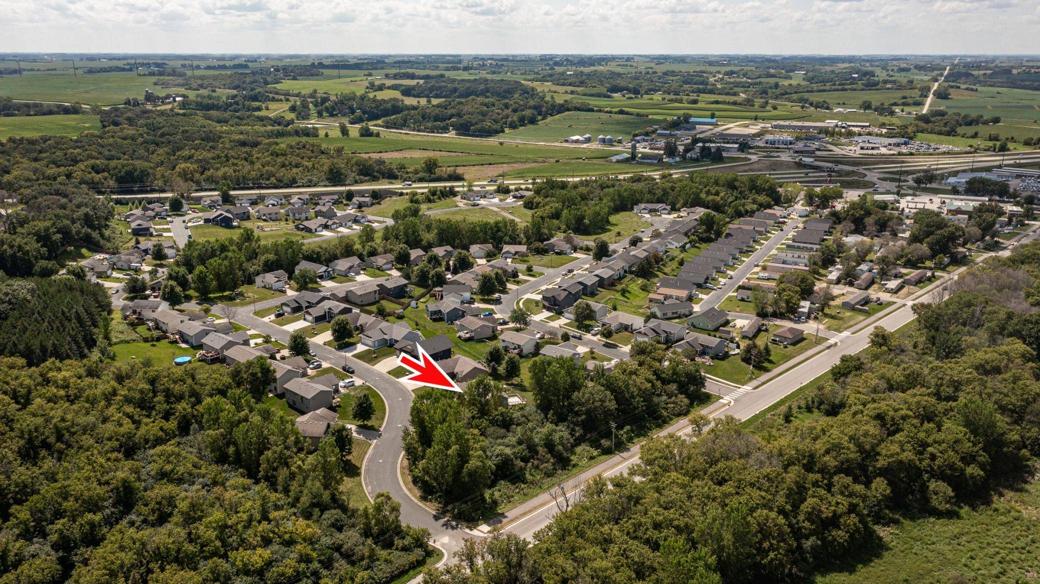 Zumbrota, MN 55992,839 Dubuque BLVD