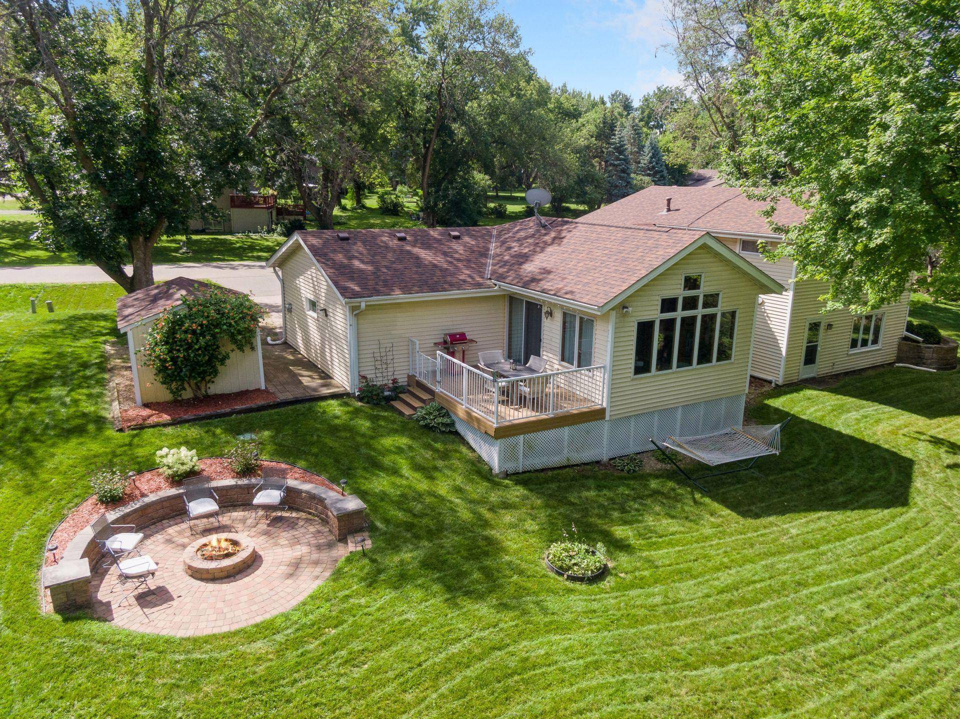 Prior Lake, MN 55372,16086 Creekwood RD