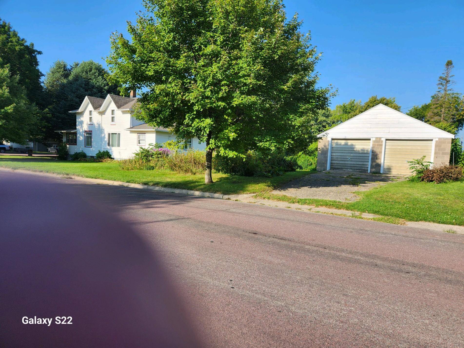 New Richland, MN 56072,303 1st ST NW
