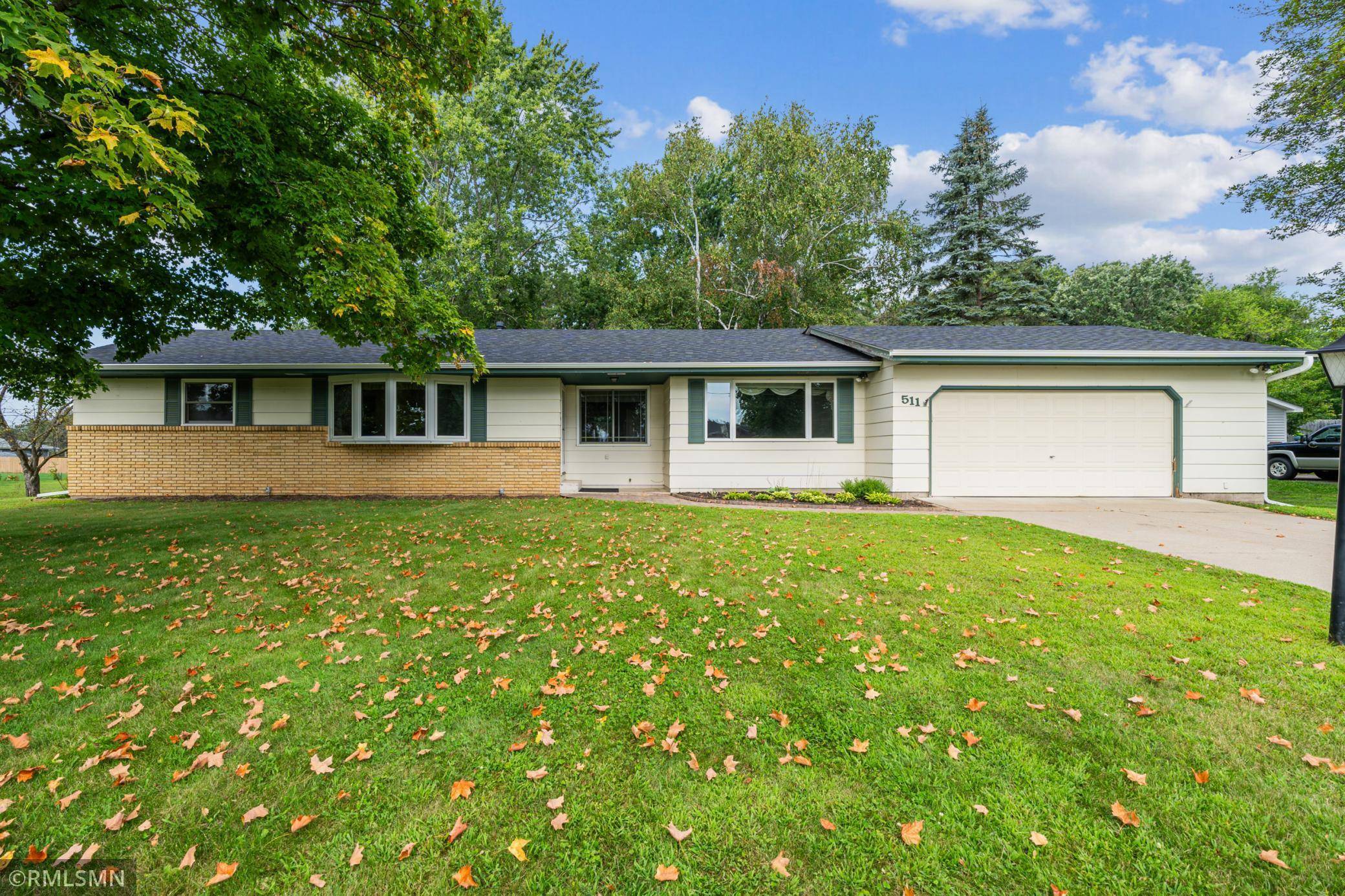 Hudson, WI 54016,511 Helen ST N