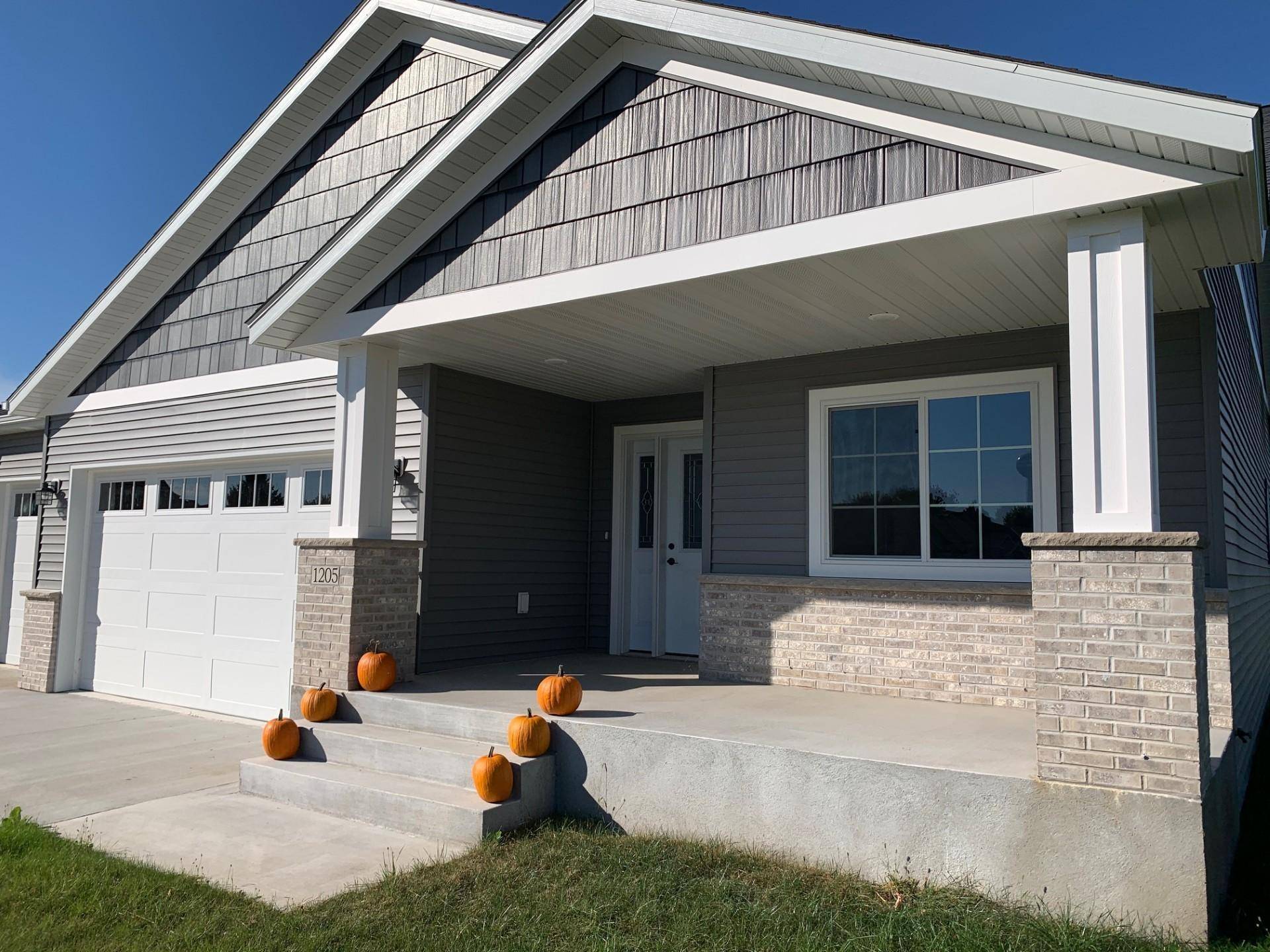 Cold Spring, MN 56320,1205 4th AVE N