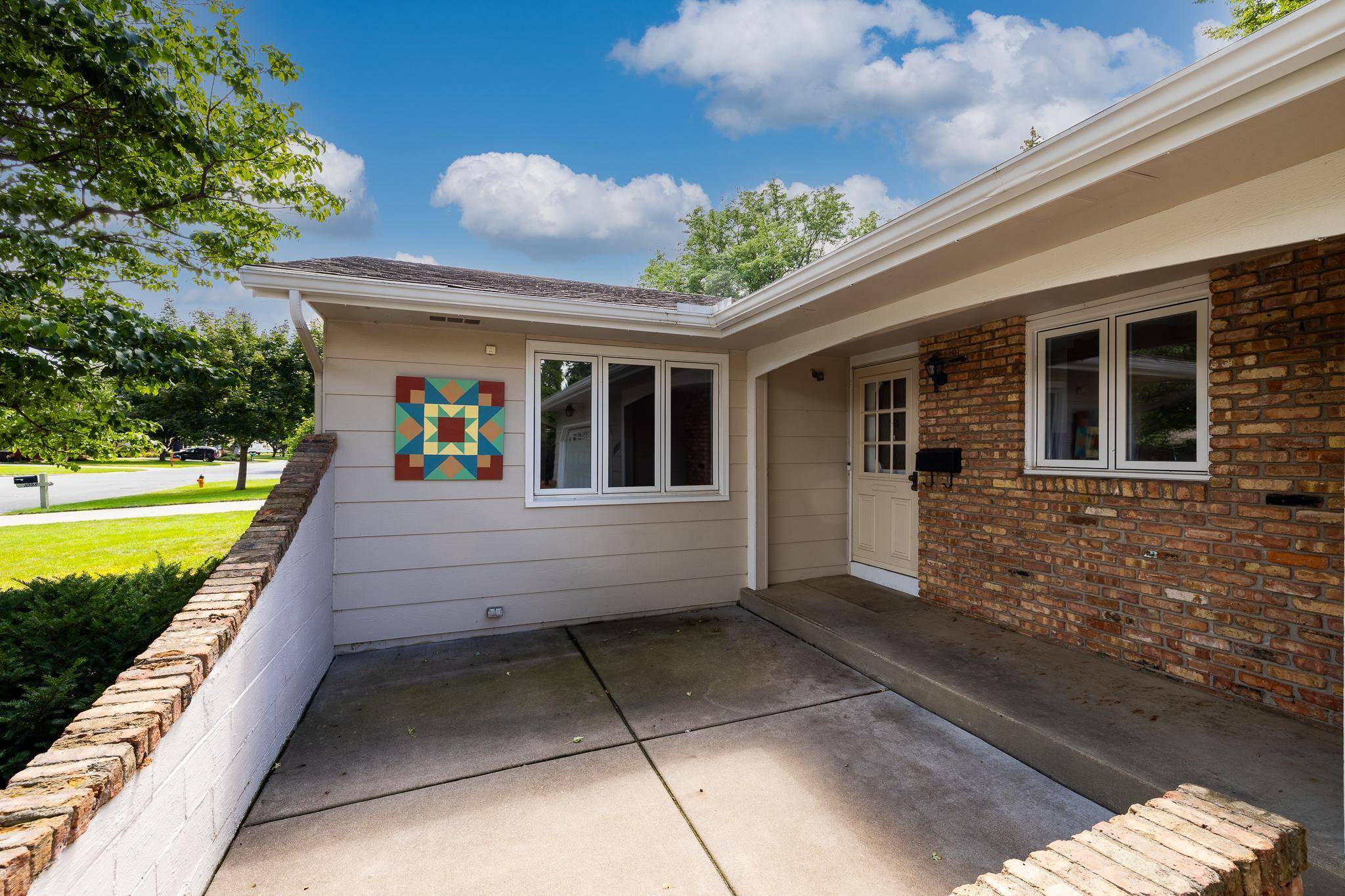 Shakopee, MN 55379,1088 Monroe ST S