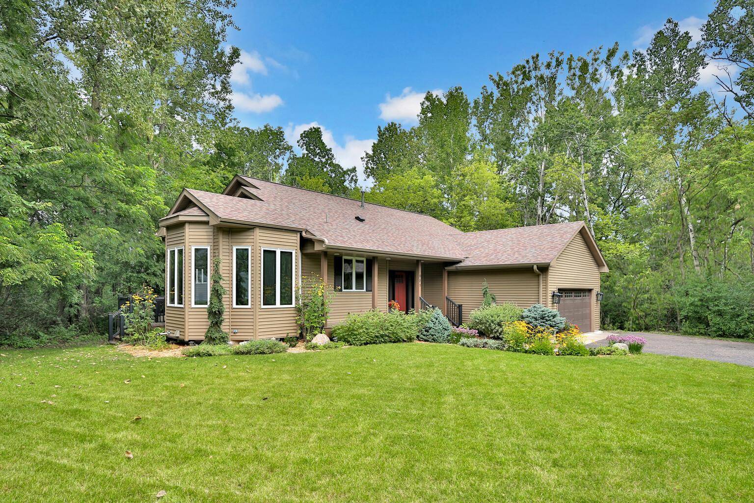 Roseville, MN 55113,981 County Road C2 W