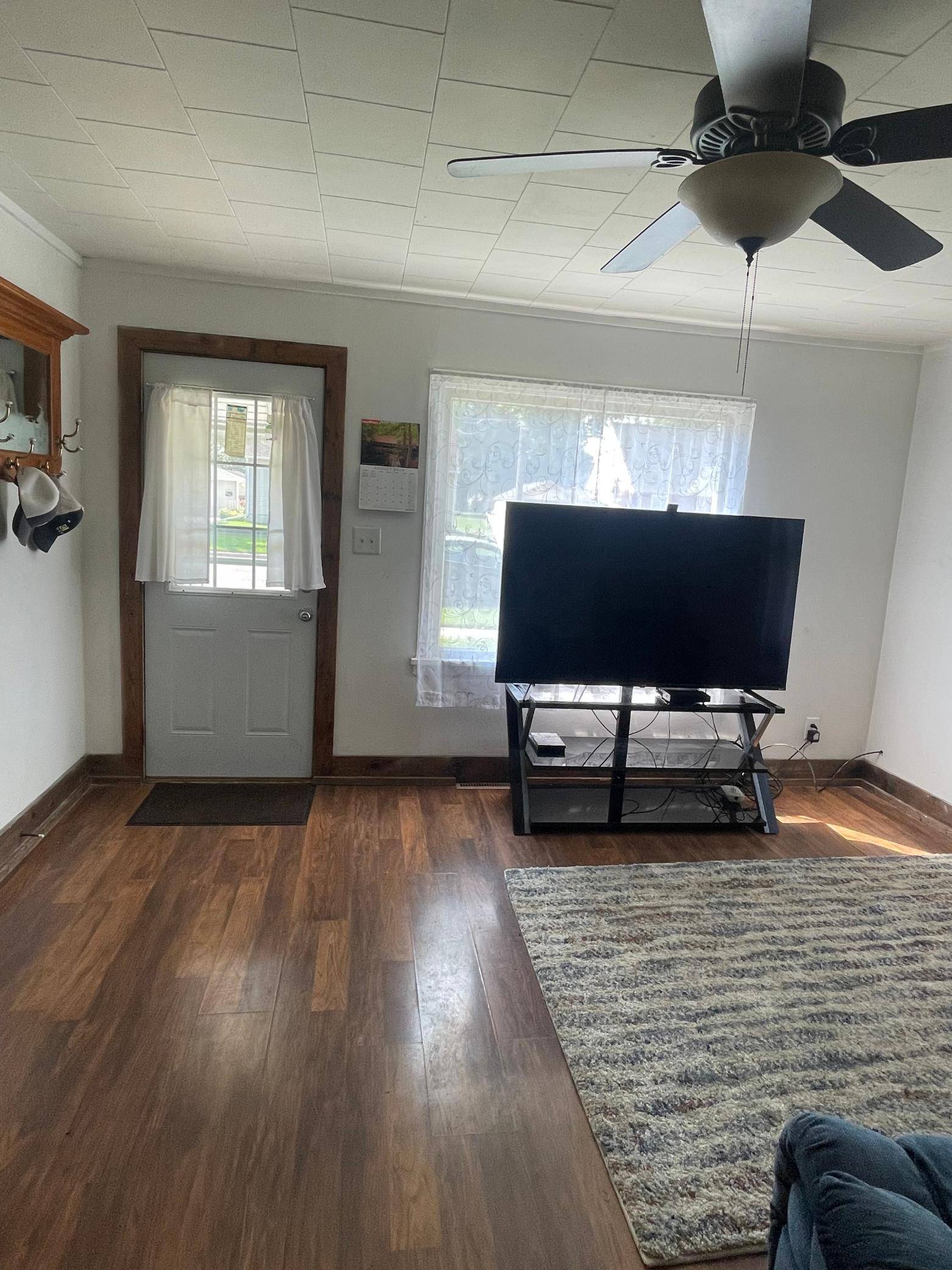 Waseca, MN 56093,508 7th AVE SW